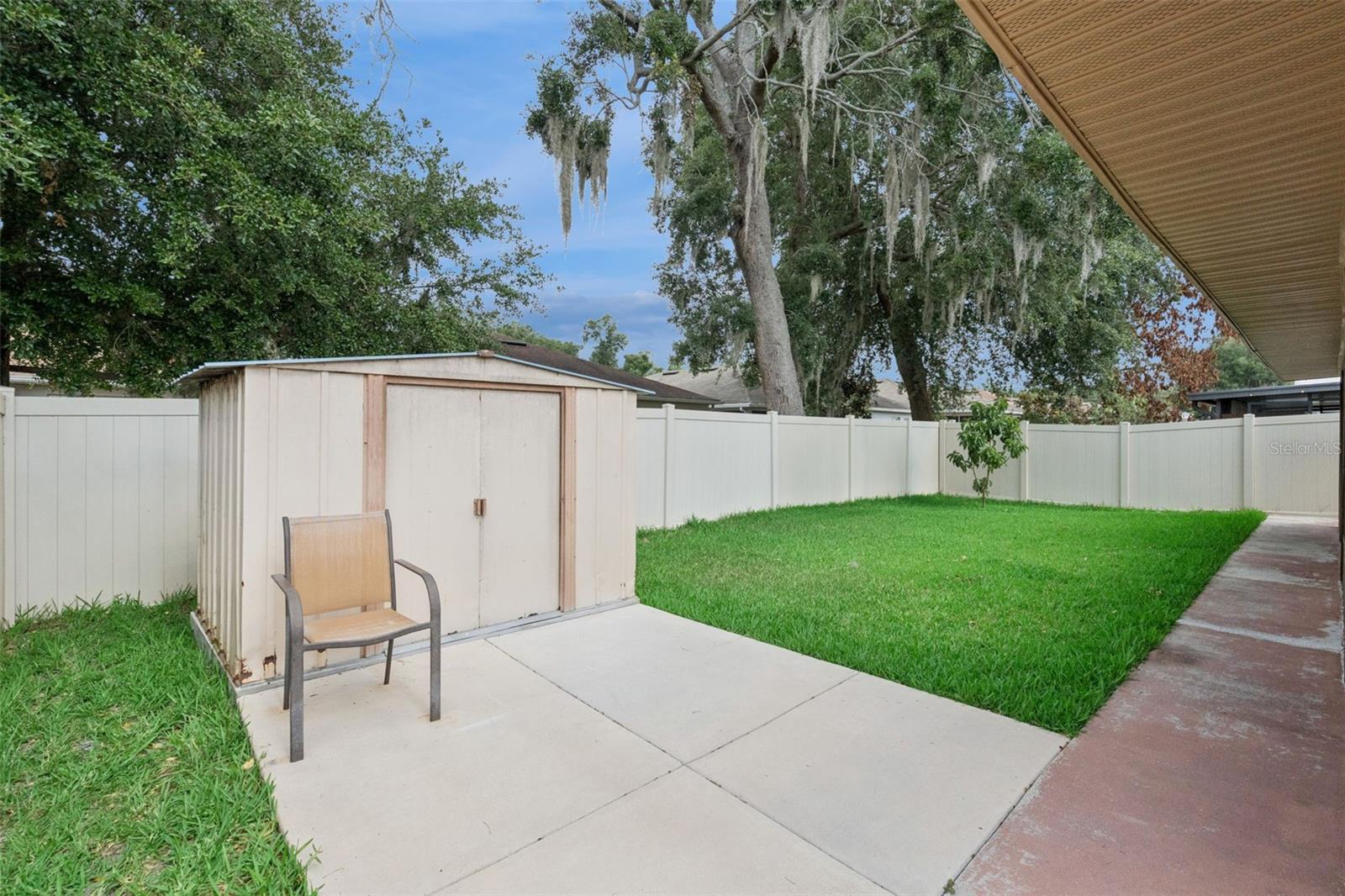 ISLANDS OF CURRY FORD - Residential
