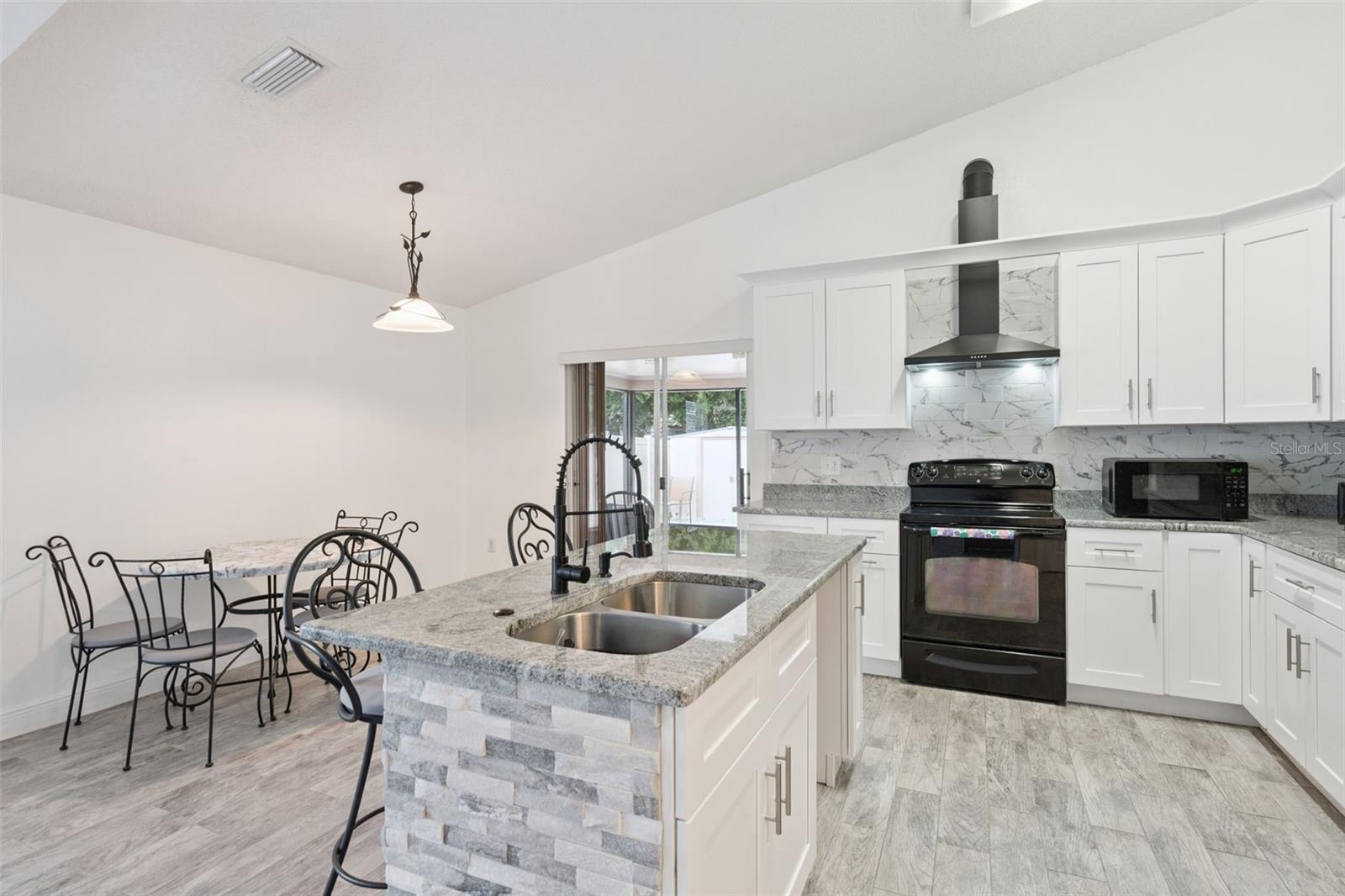 ISLANDS OF CURRY FORD - Residential