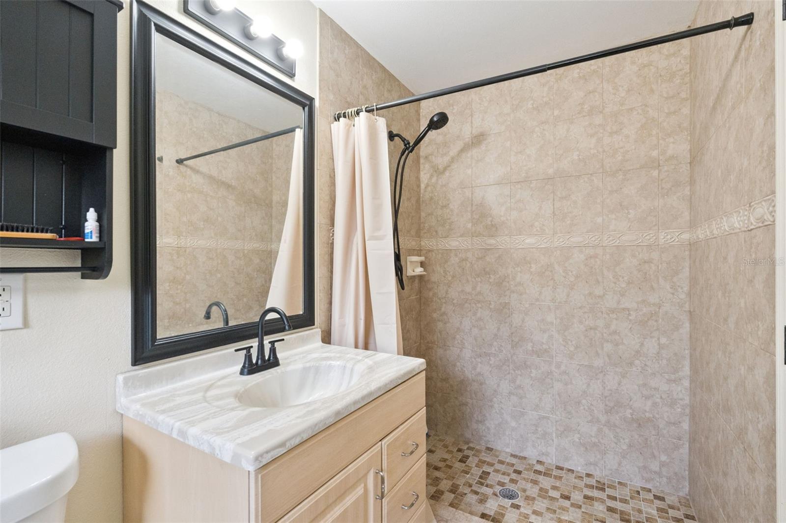 ISLANDS OF CURRY FORD - Residential