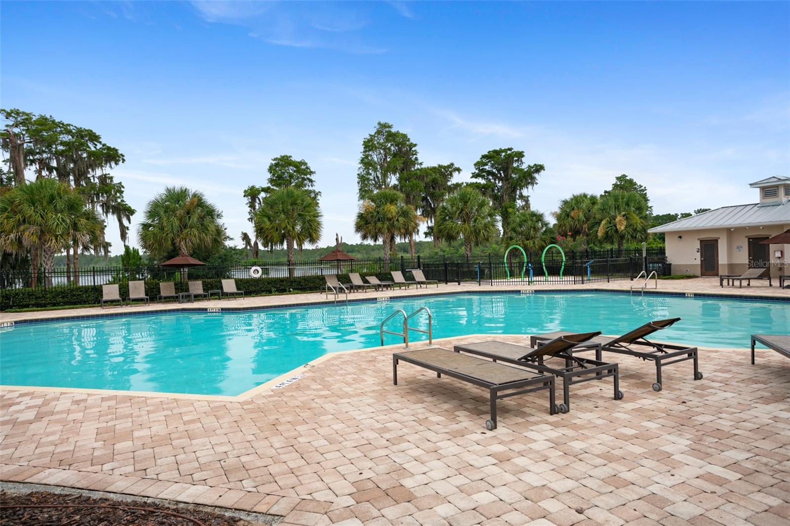 WINDERMERE TRAILS - Residential