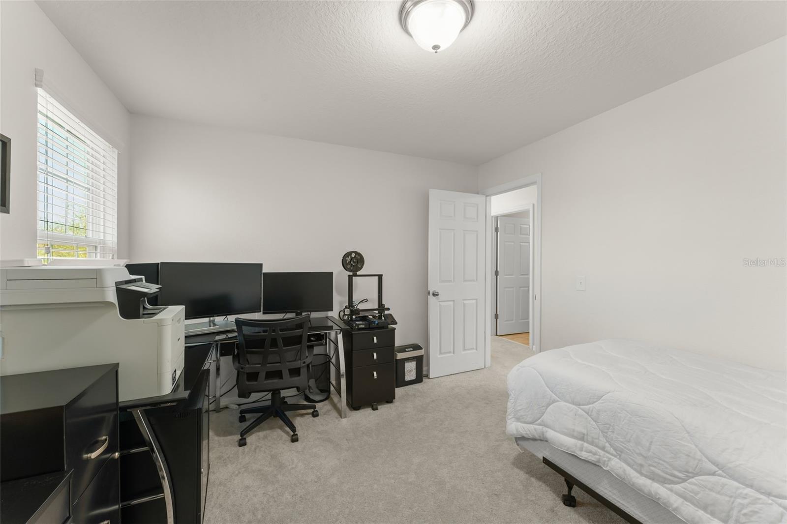 WINDERMERE TRAILS - Residential