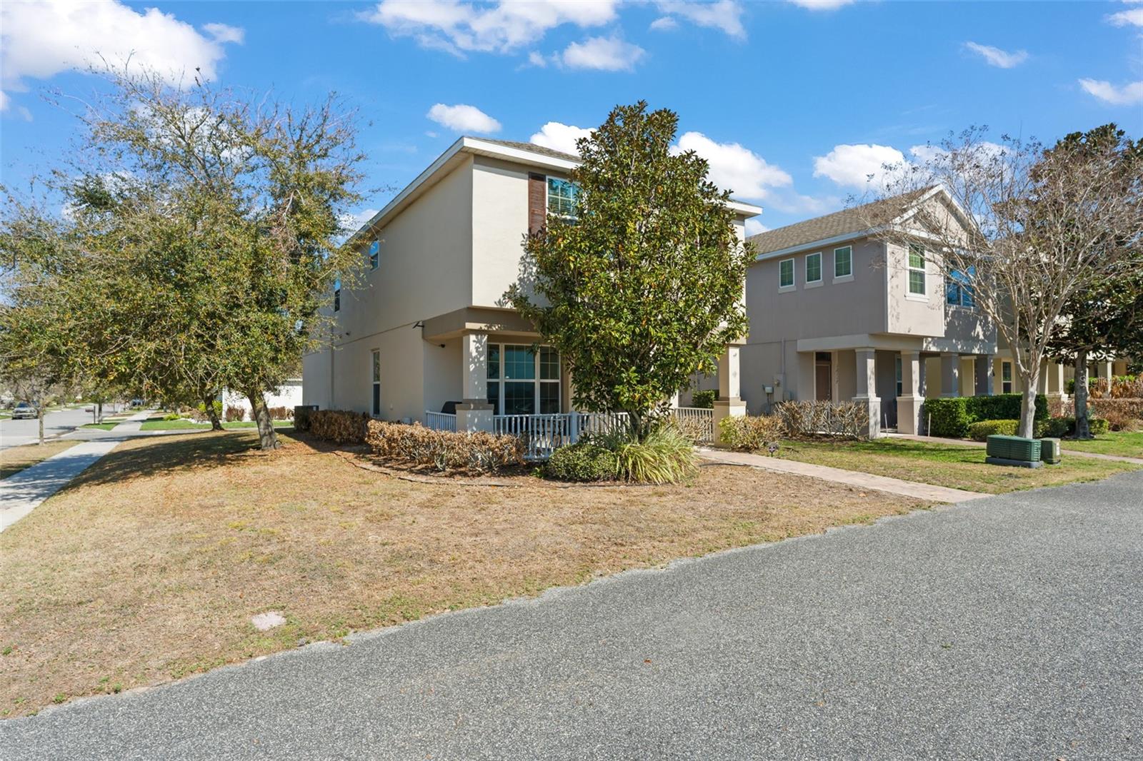 WINDERMERE TRAILS - Residential