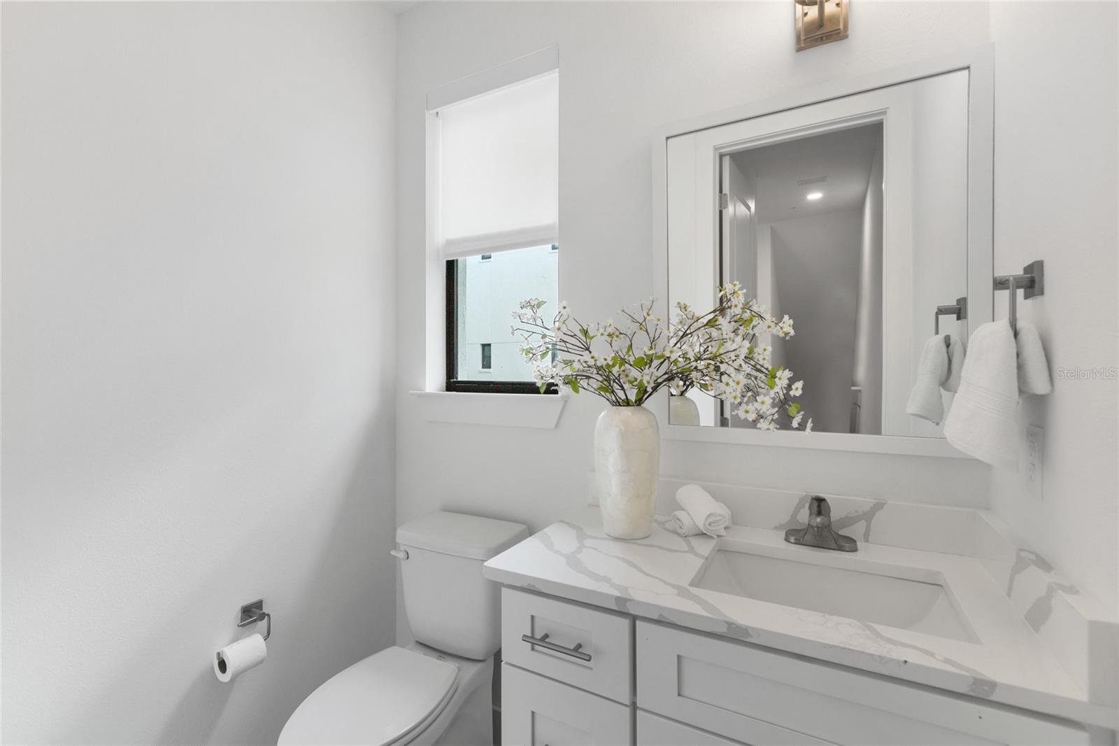 IRVING/PK TWNHMS - Residential Lease