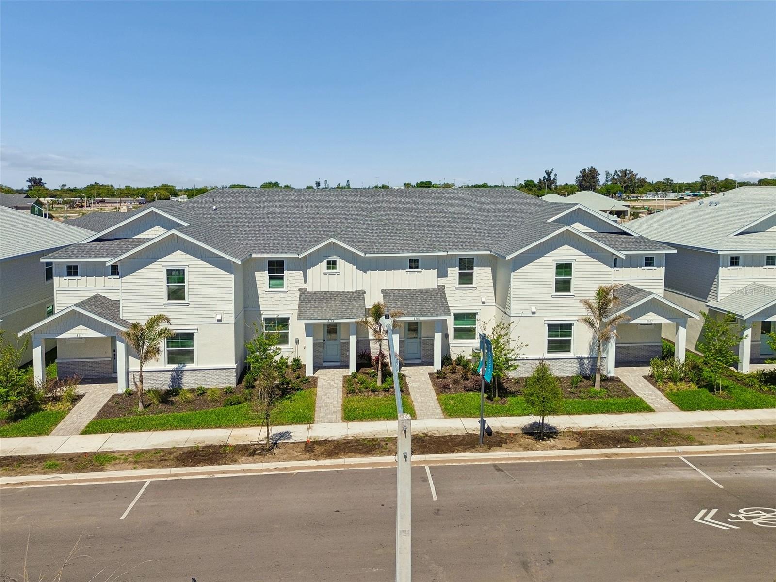 8111 SEAFLOWER PARKWAY