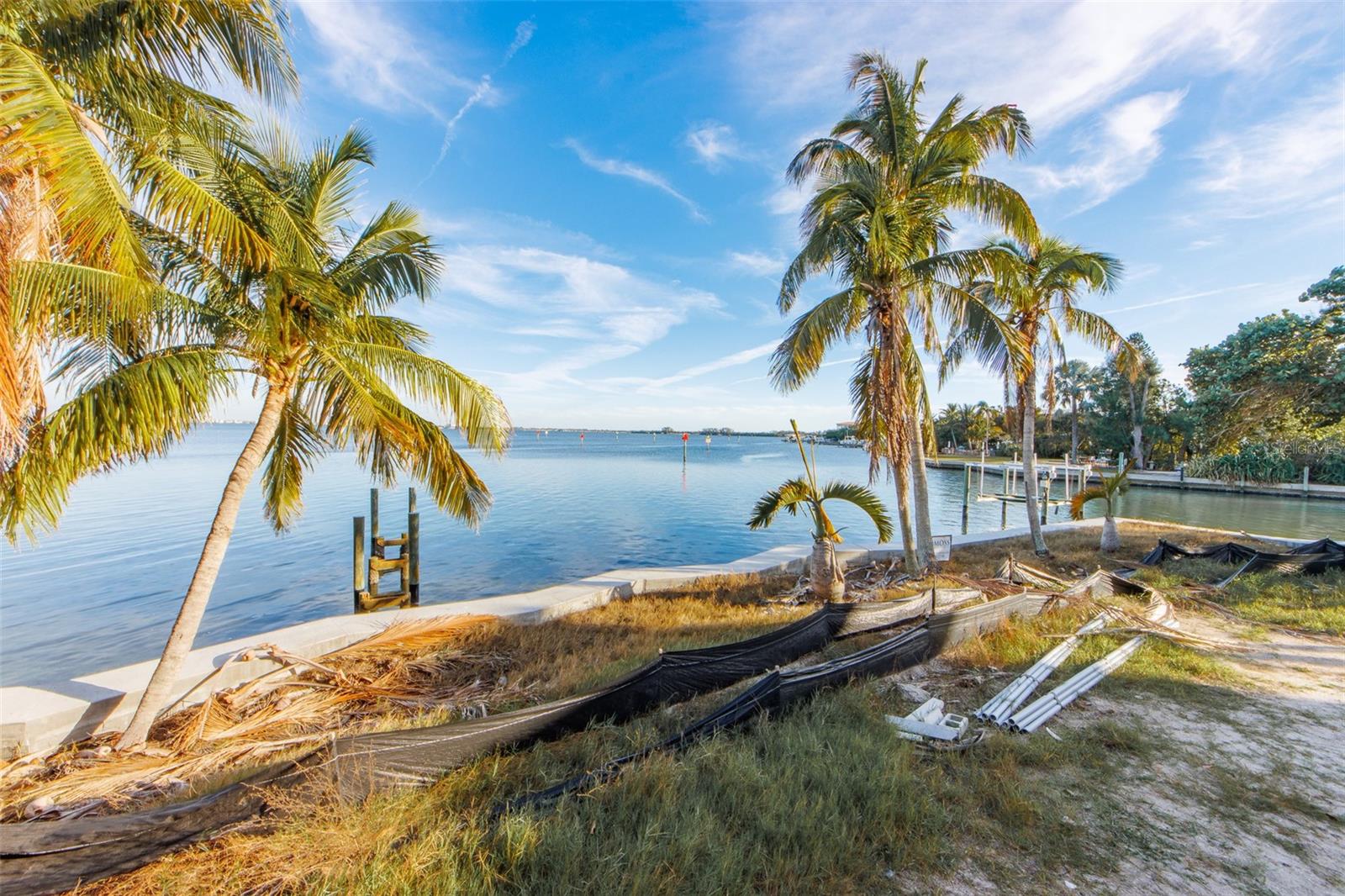 HOLMES BEACH 11TH UNIT - Residential