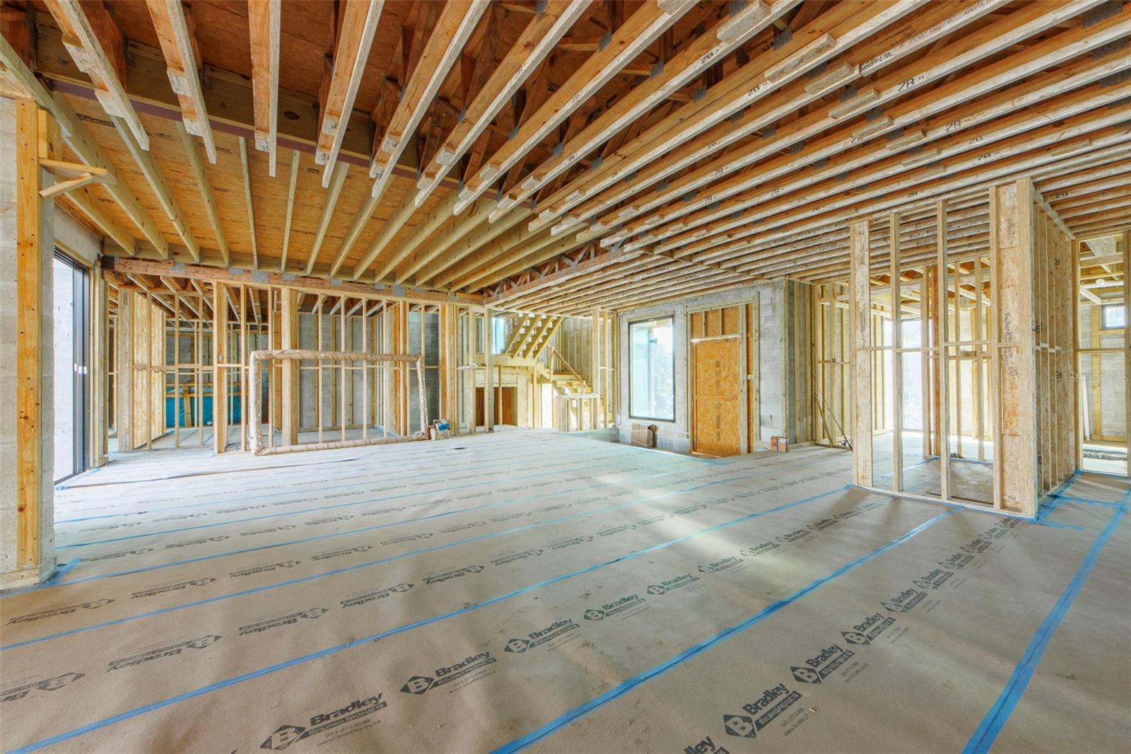 HOLMES BEACH 11TH UNIT - Residential