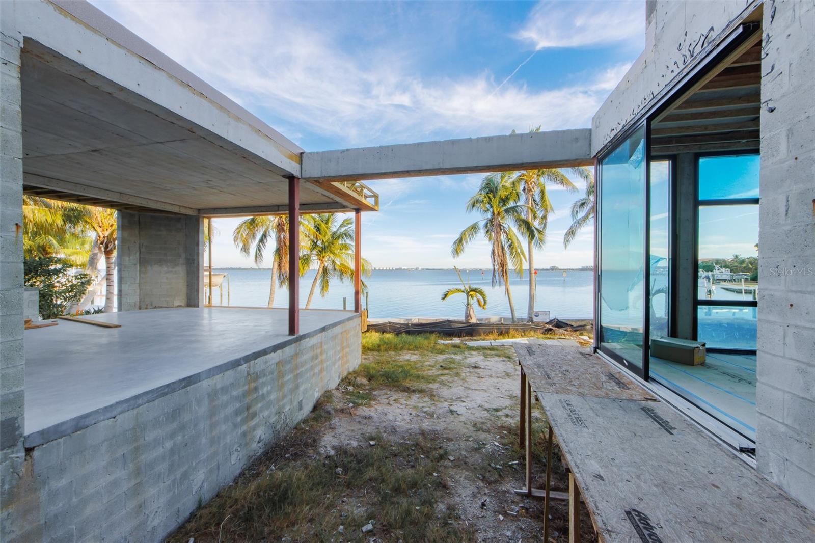 HOLMES BEACH 11TH UNIT - Residential