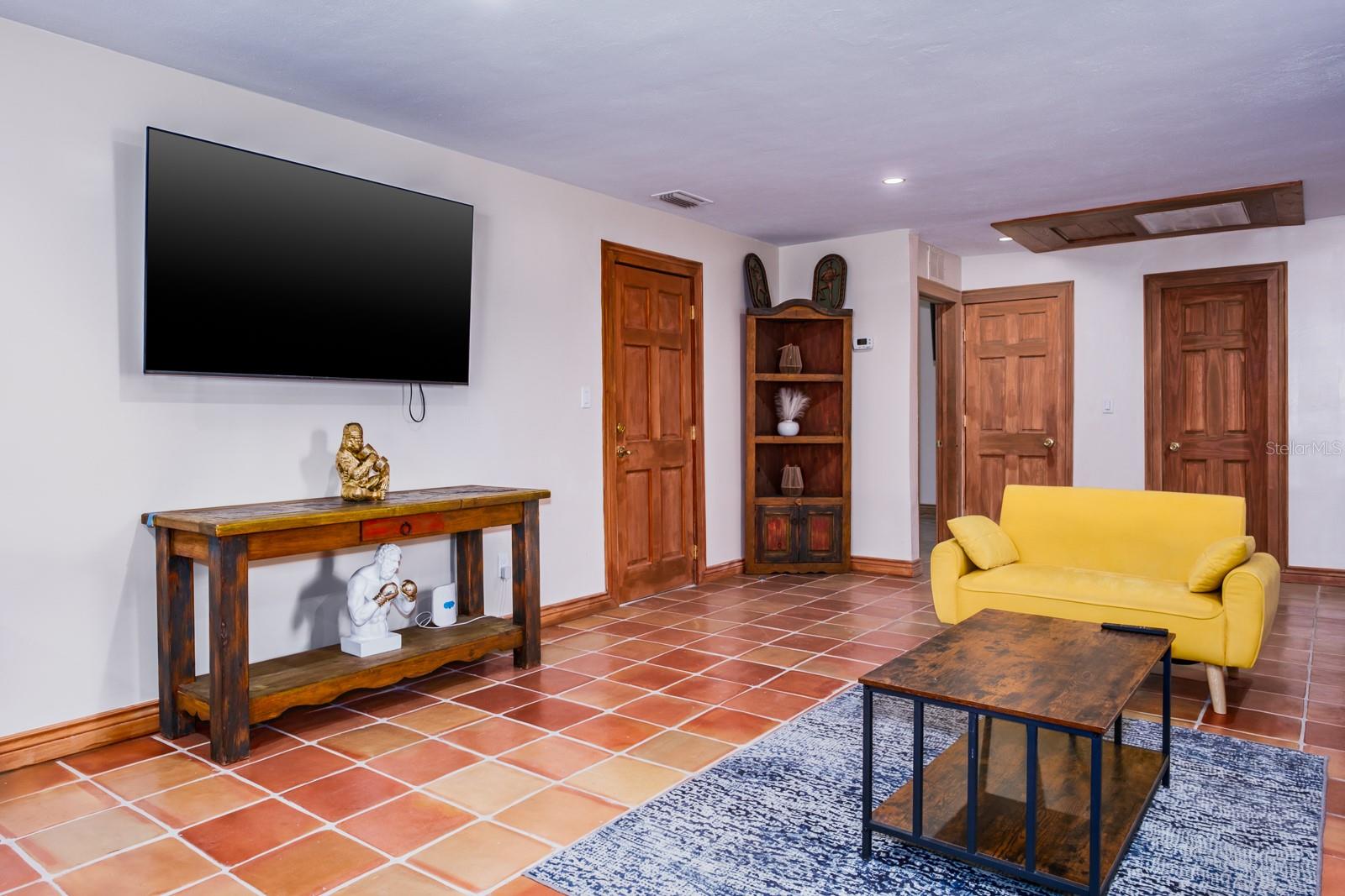 PUNTA VISTA BENNETT BEACH - Residential