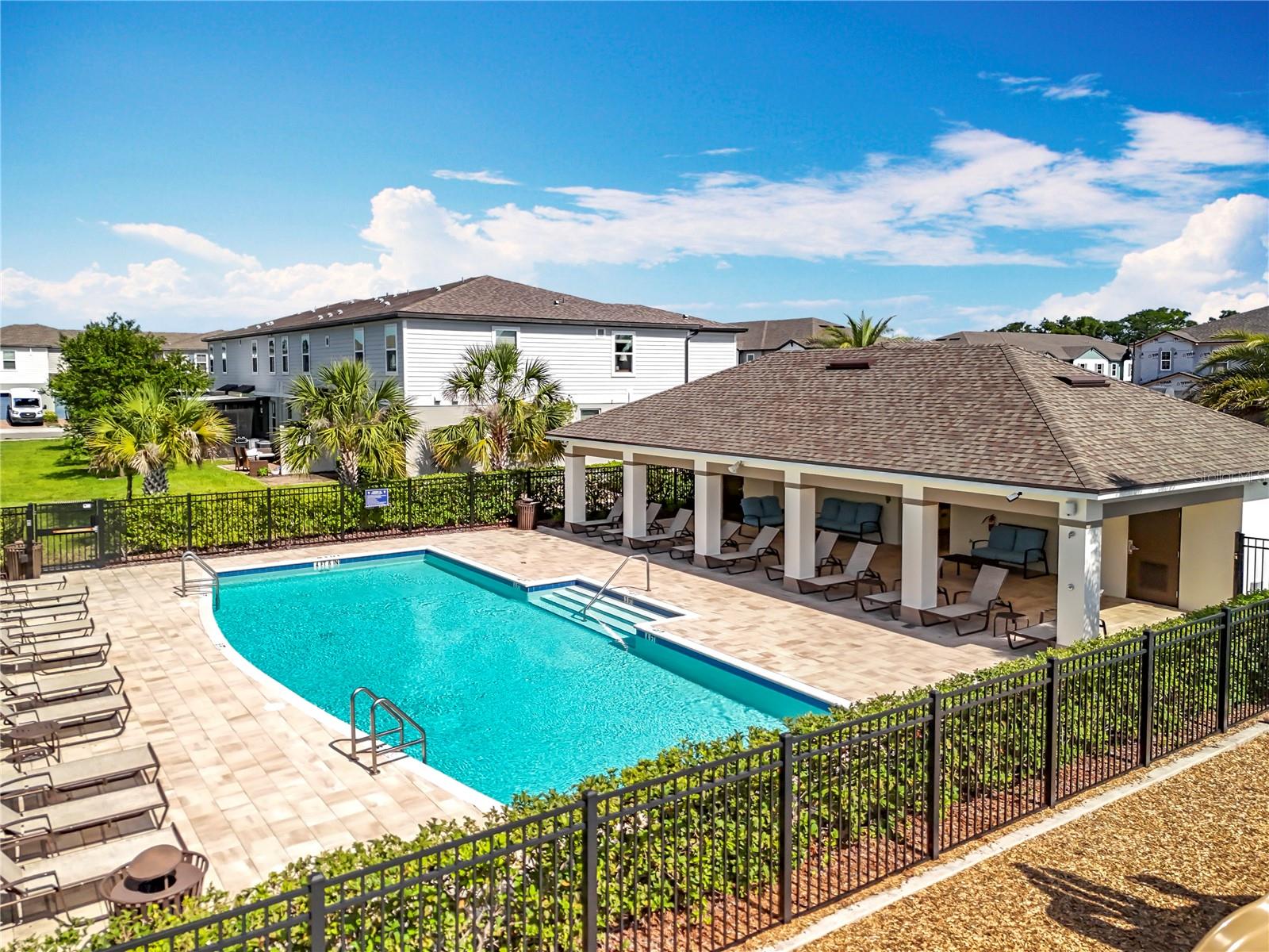 GREENS/FRST LAKE PH 1 - Residential