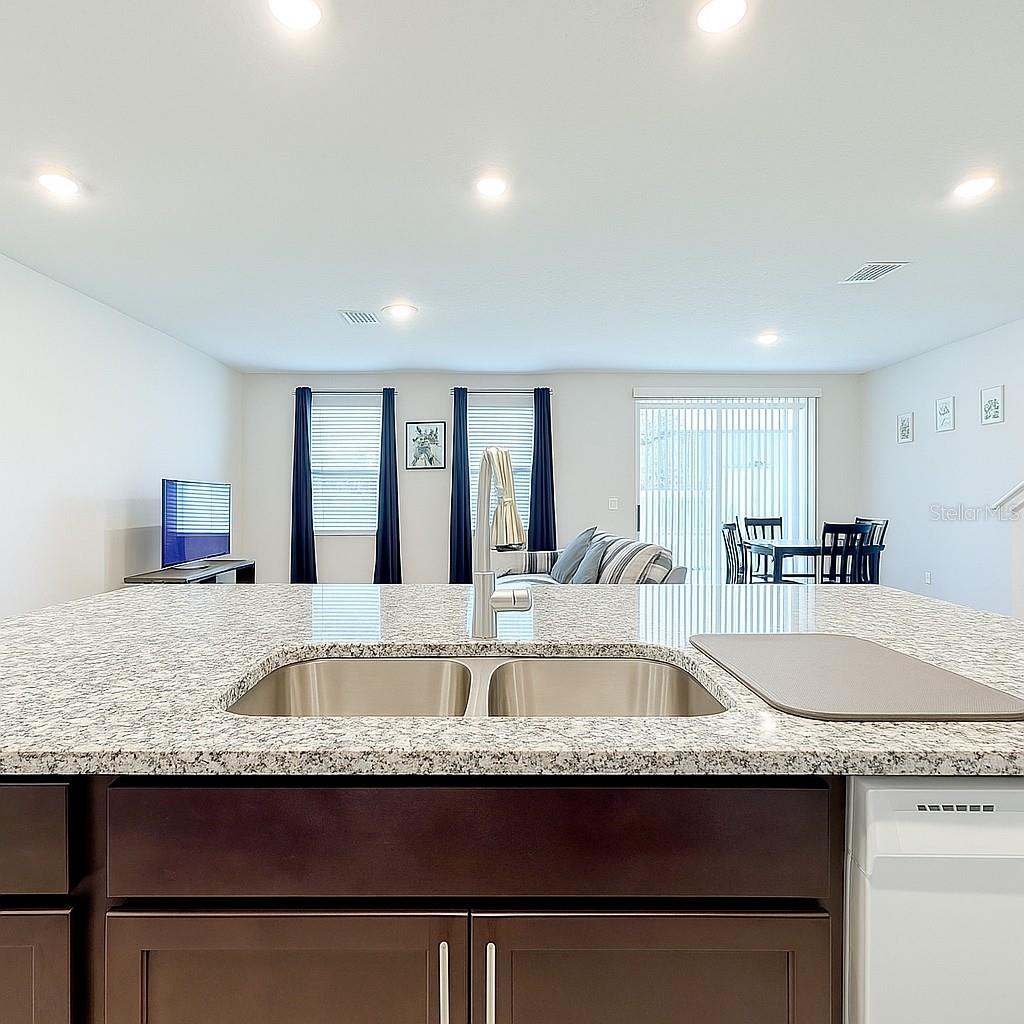 GREENS/FRST LAKE PH 1 - Residential