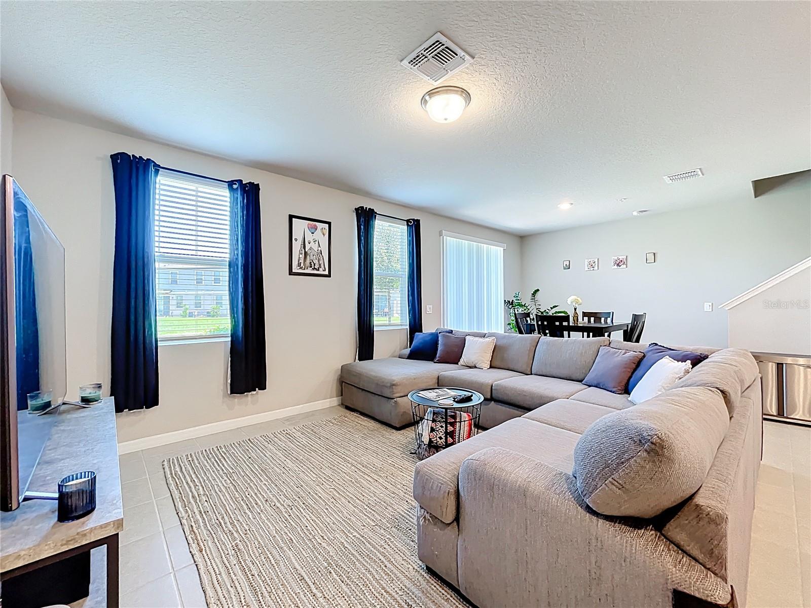 GREENS/FRST LAKE PH 1 - Residential