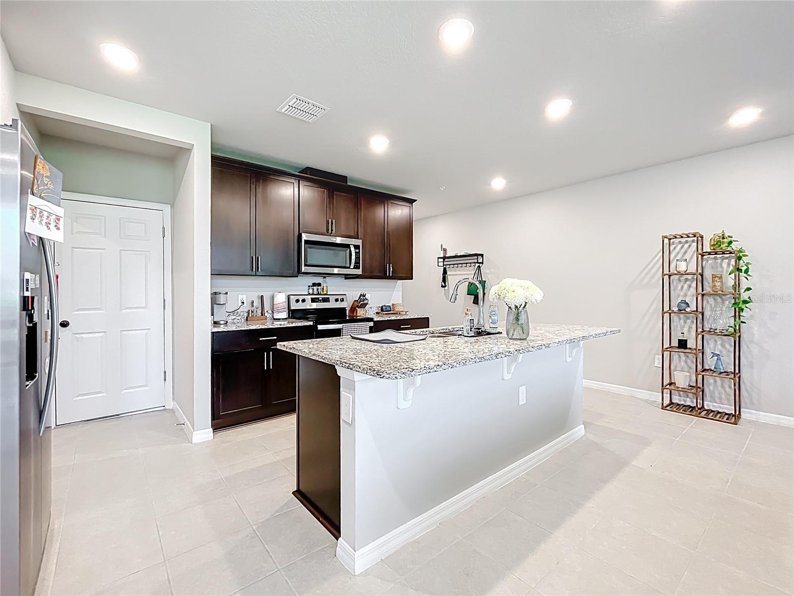 GREENS/FRST LAKE PH 1 - Residential