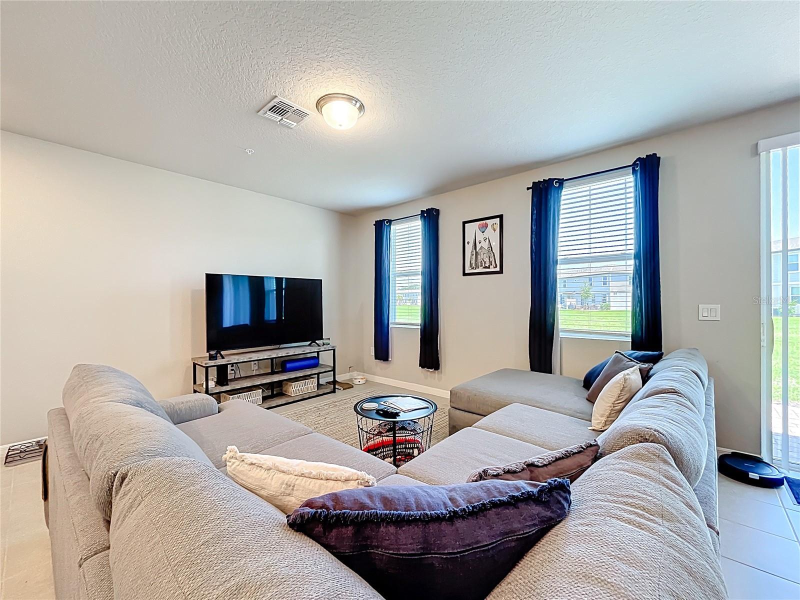 GREENS/FRST LAKE PH 1 - Residential