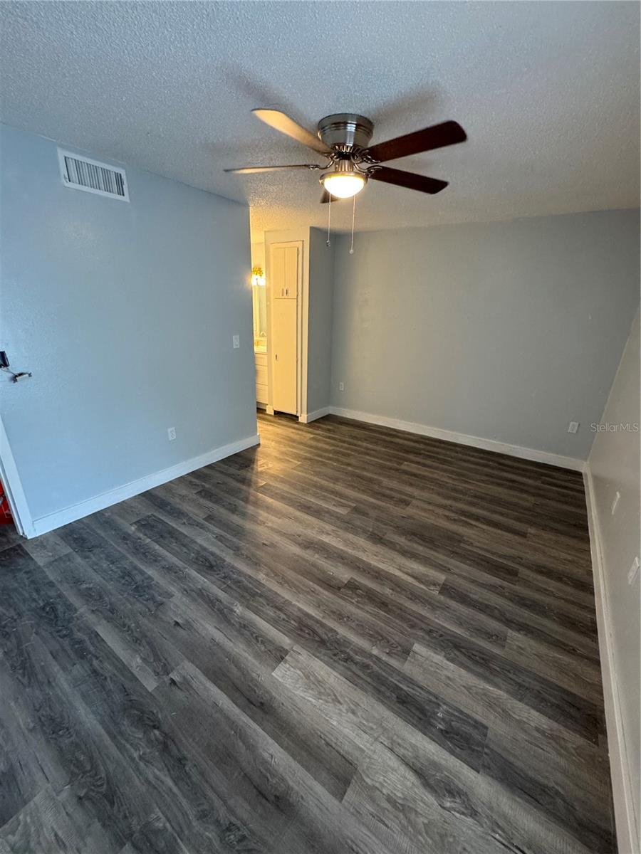 TOWNHOUSES ROSEMONT GREEN - Residential