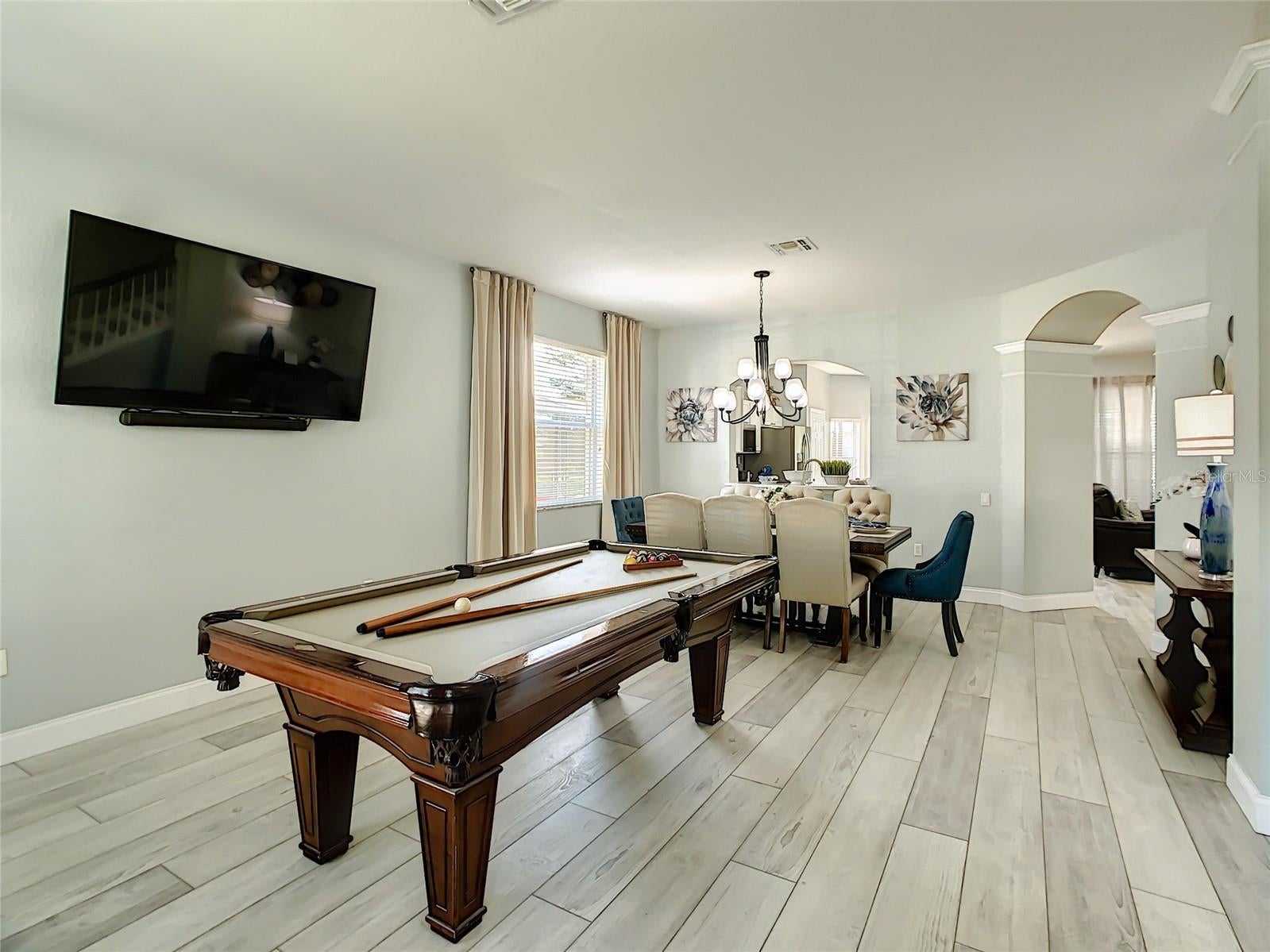 2709 MANESTY LANE