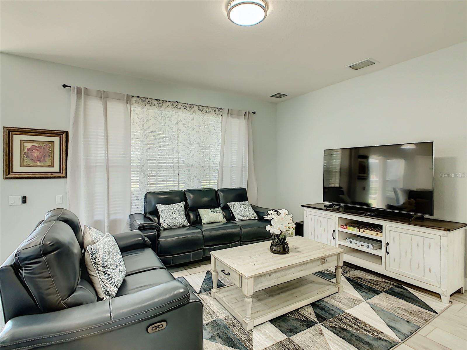 2709 MANESTY LANE