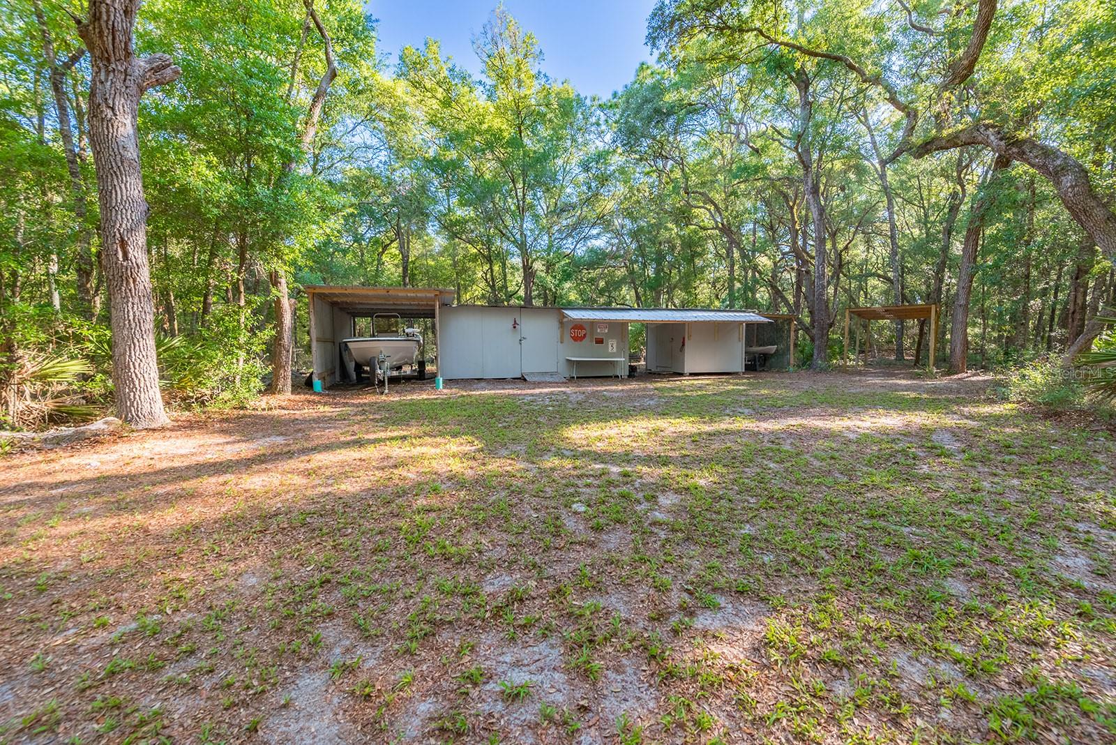 MANATEE OAKS - Residential