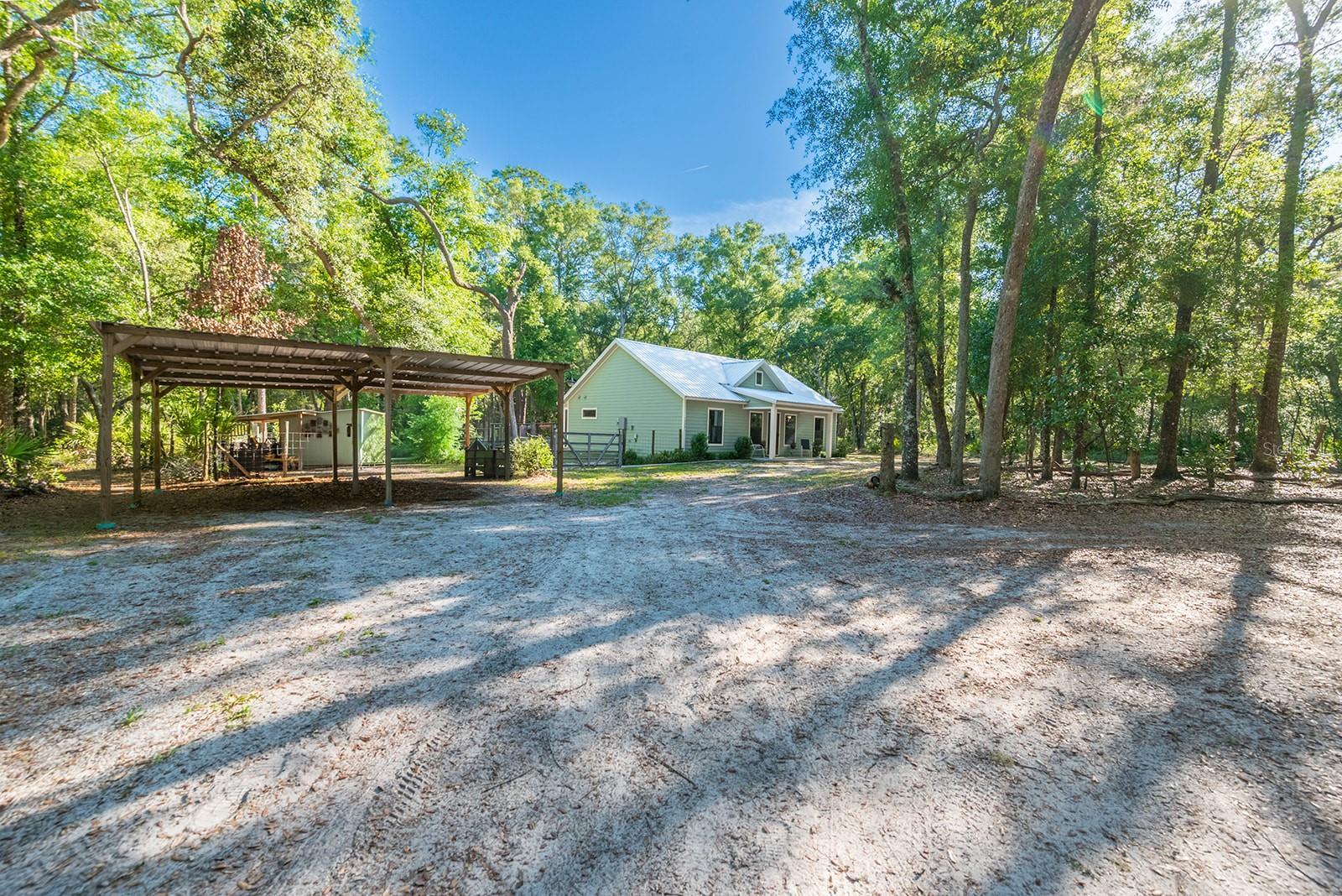 MANATEE OAKS - Residential
