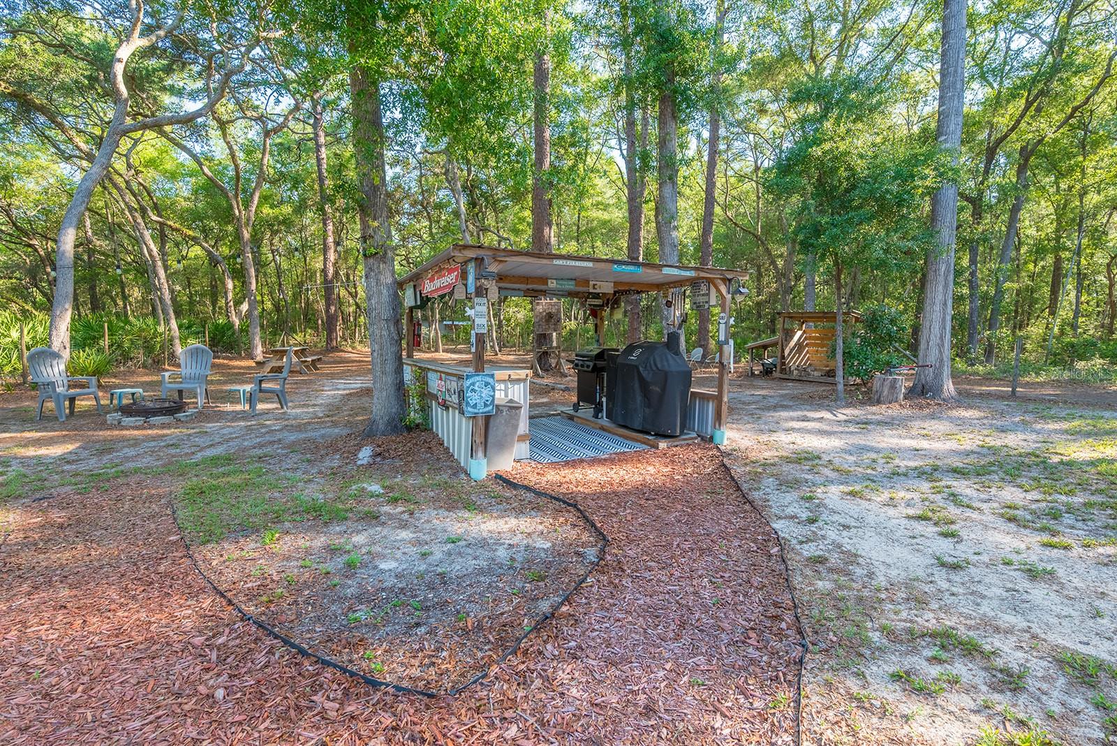 MANATEE OAKS - Residential