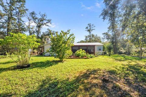 19191 CREWS ROAD GLEN ST MARY FL 32040