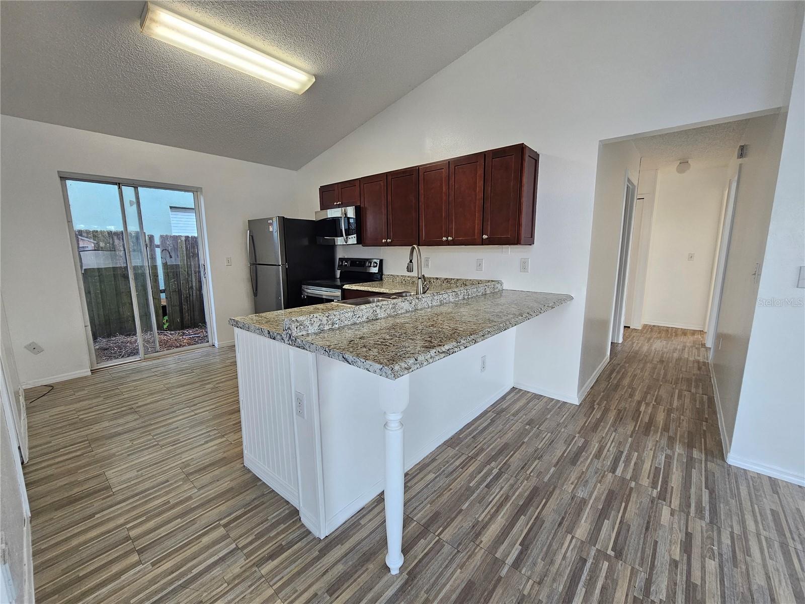 FORSYTH COVE - Residential