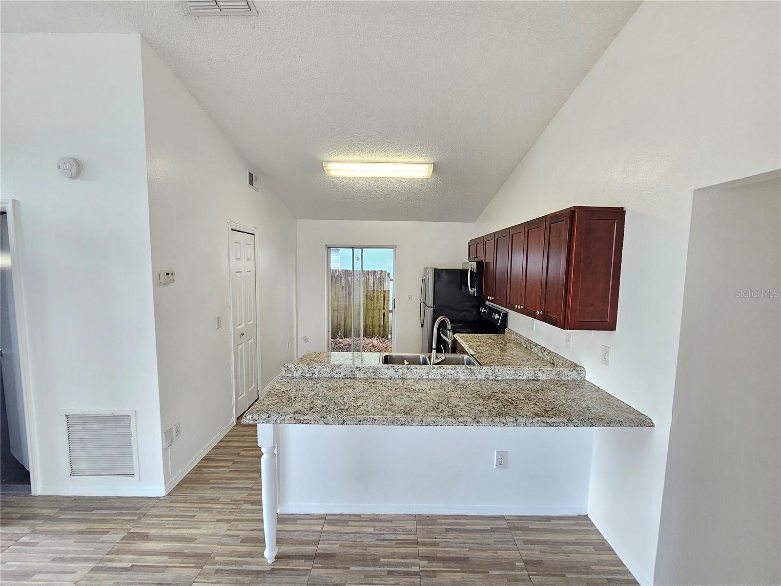 FORSYTH COVE - Residential