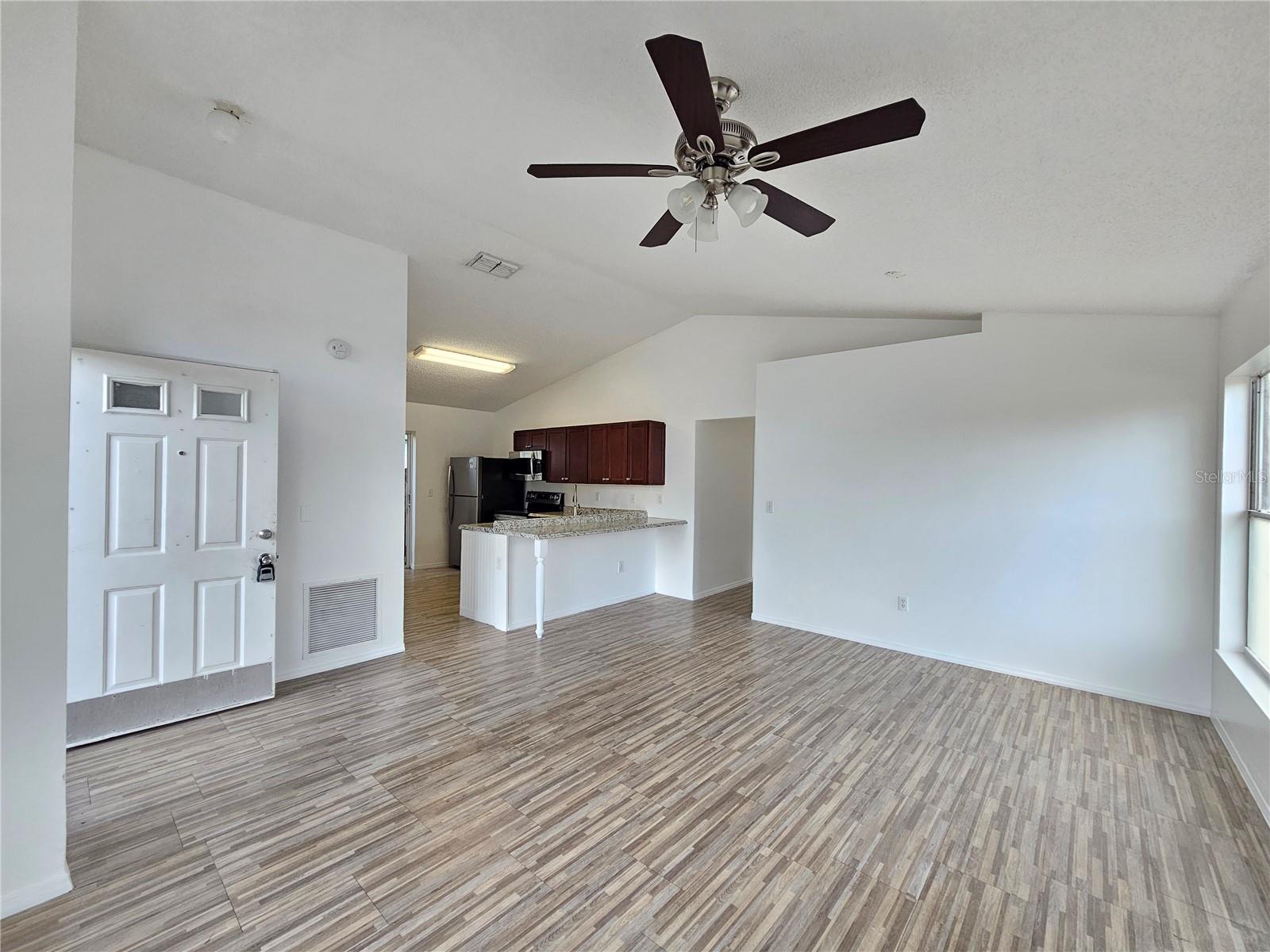 FORSYTH COVE - Residential