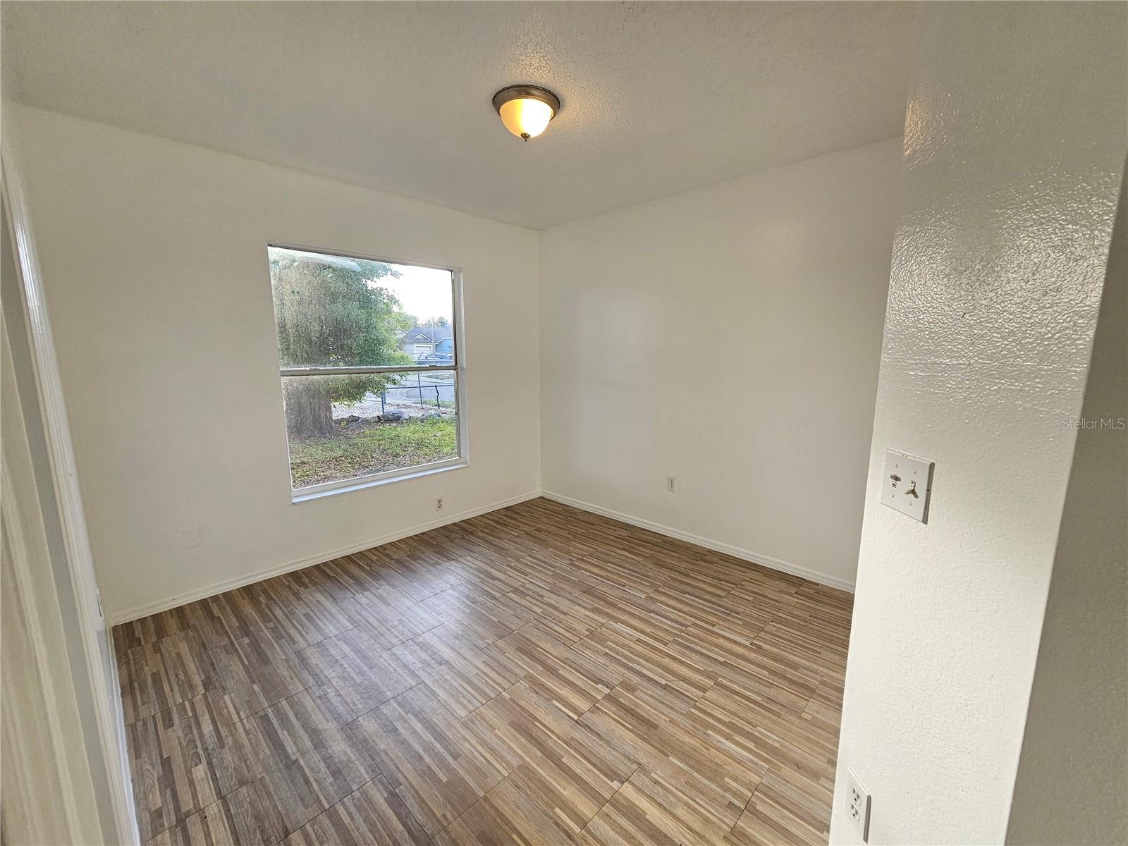 FORSYTH COVE - Residential