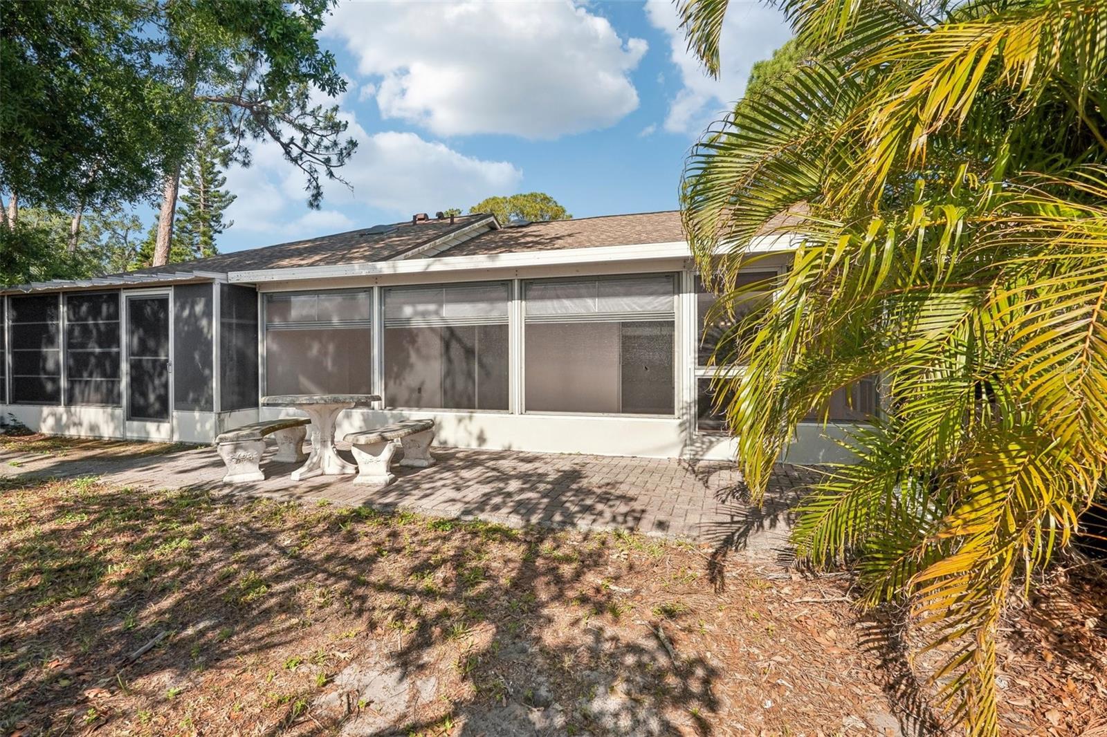 ROYAL PALM VILLAS - Residential