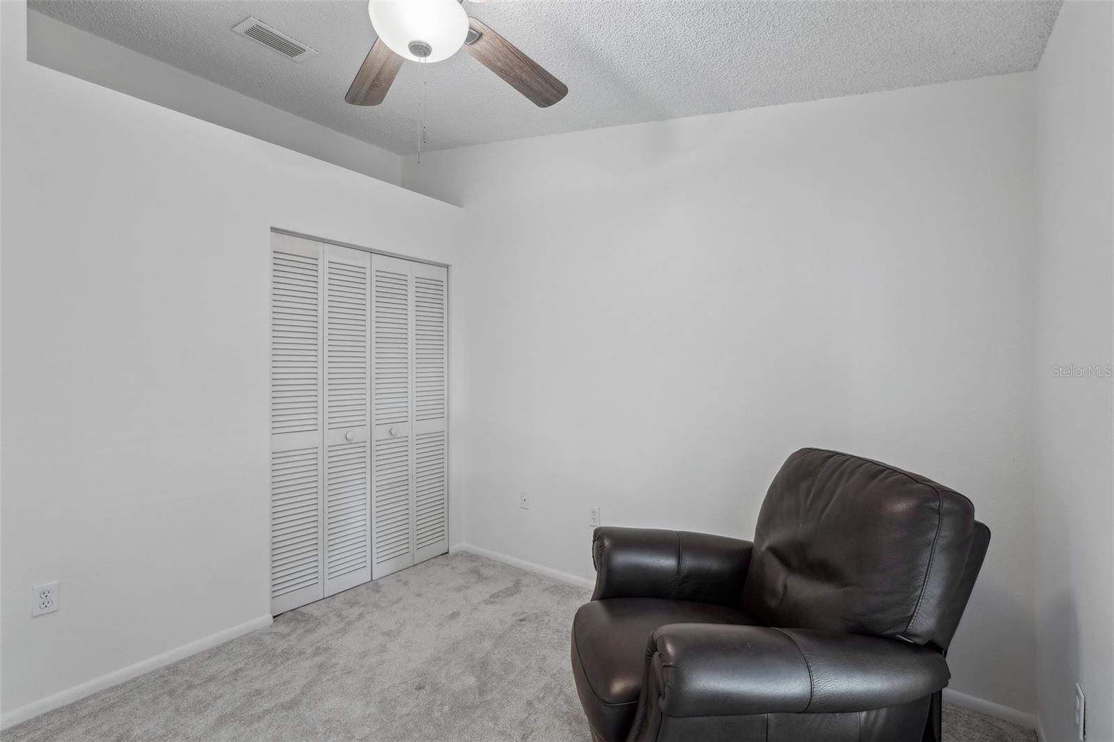 ROYAL PALM VILLAS - Residential