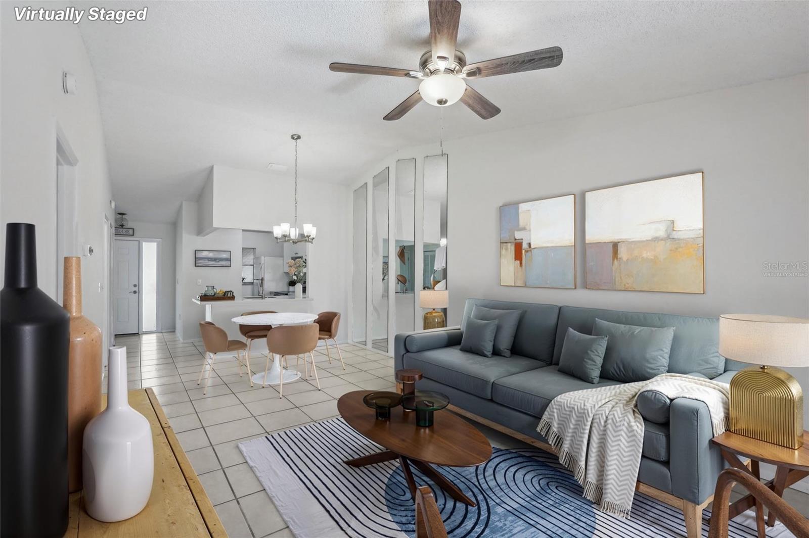 ROYAL PALM VILLAS - Residential