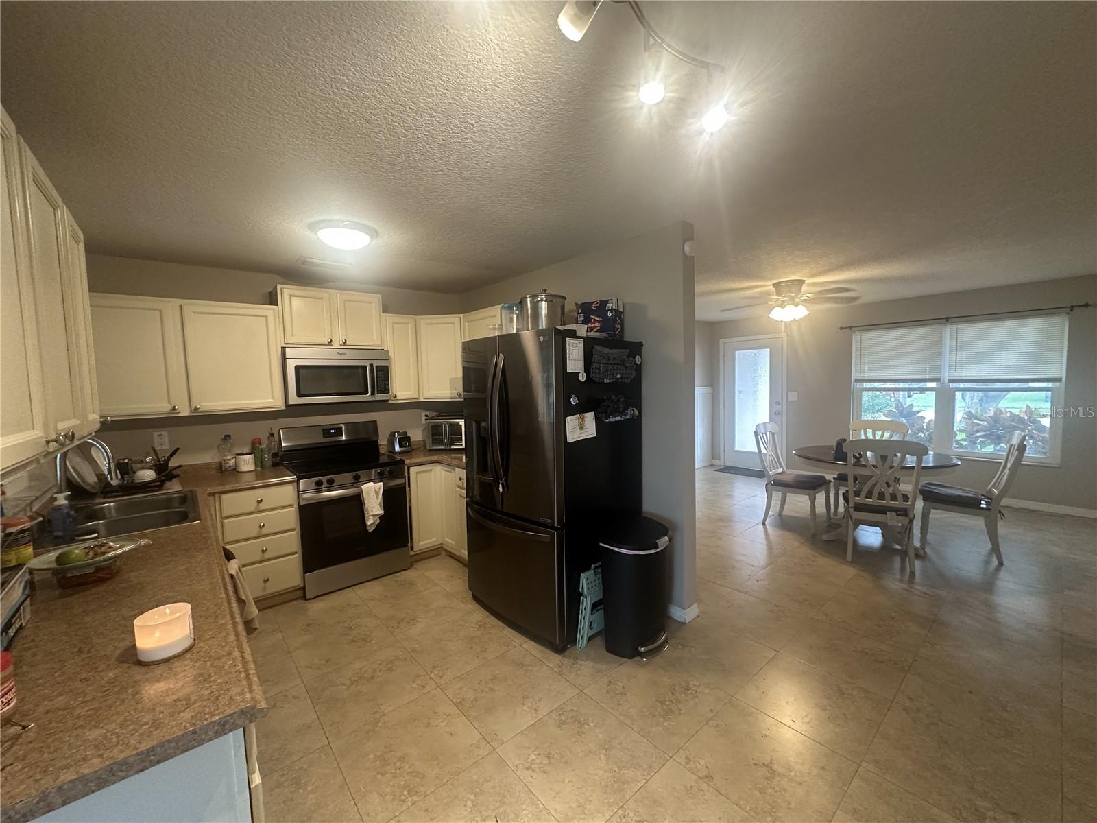 3148 LUDLOW DRIVE