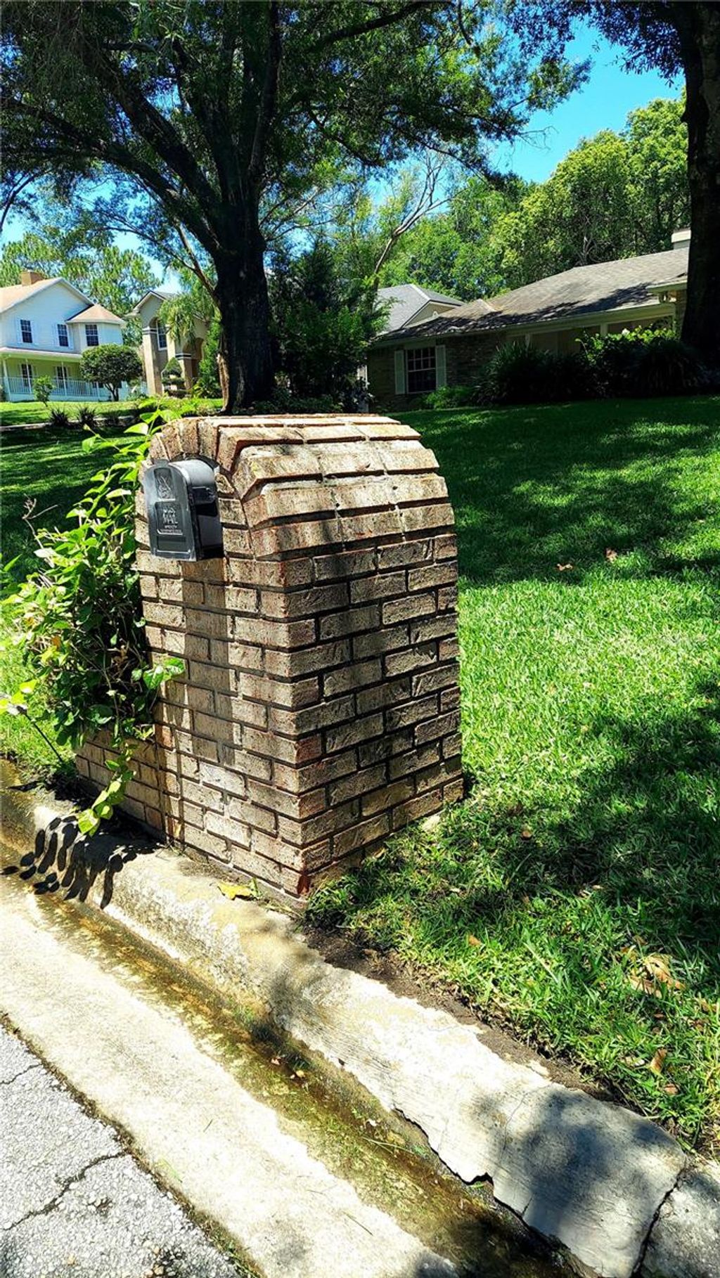 Photo of 7316 Chesterhill Circle, Mount Dora, FL 32757 (MLS # G5112542)