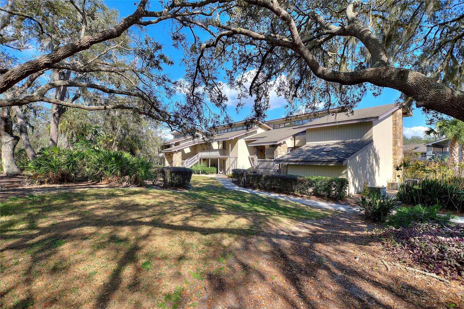 GRENELEFE TENNIS VILLAGE CONDO - Residential