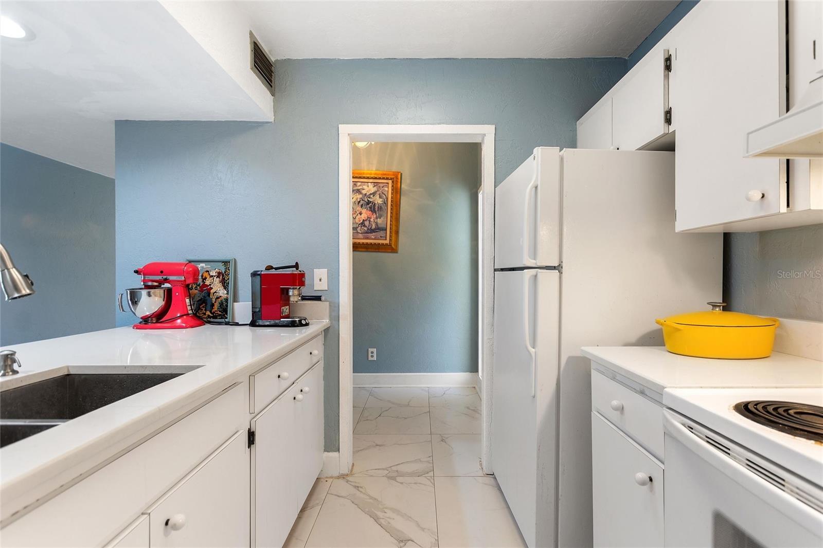 GRENELEFE TENNIS VILLAGE CONDO - Residential