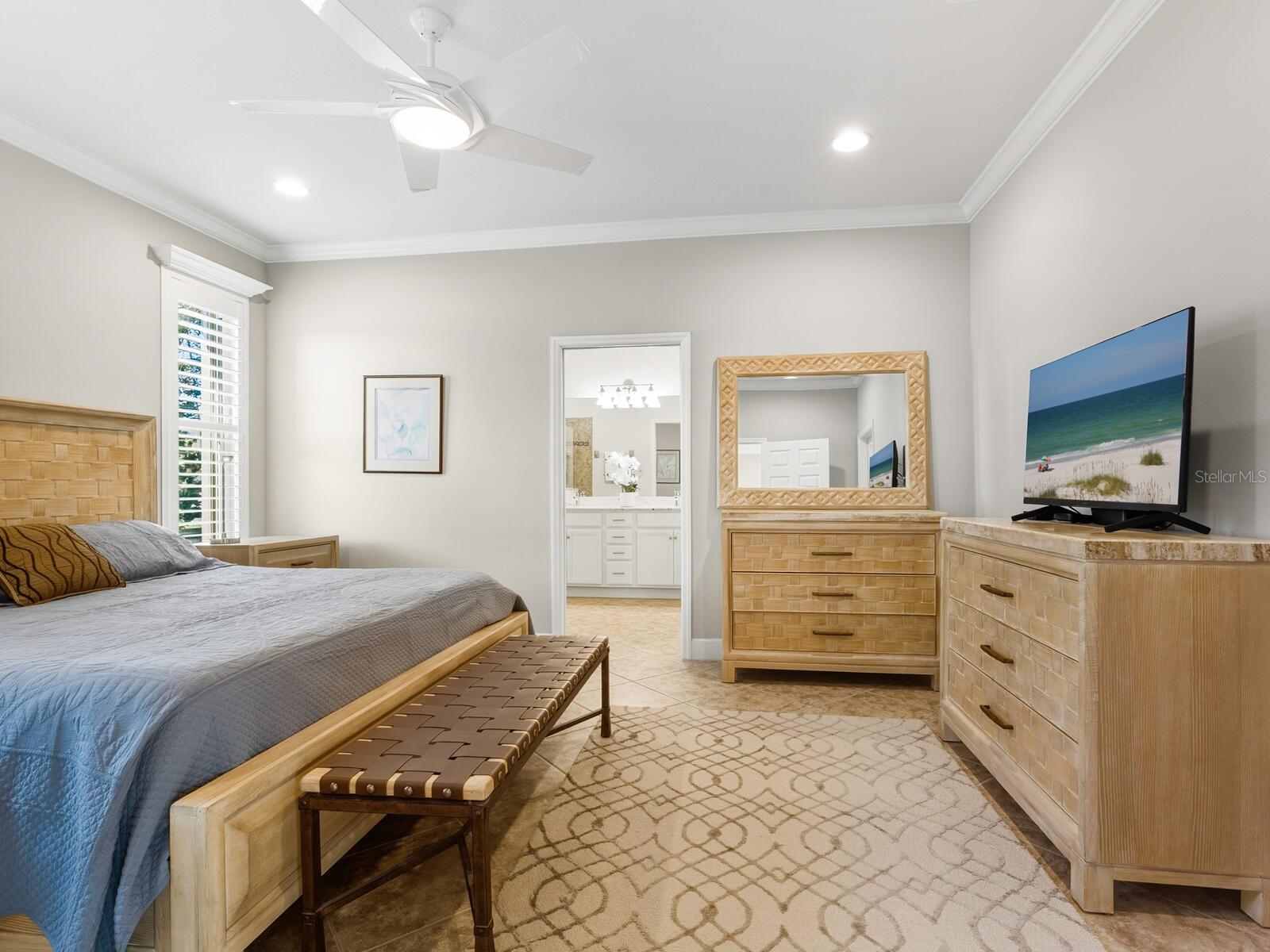 VENETIAN FALLS PH 1 - Residential