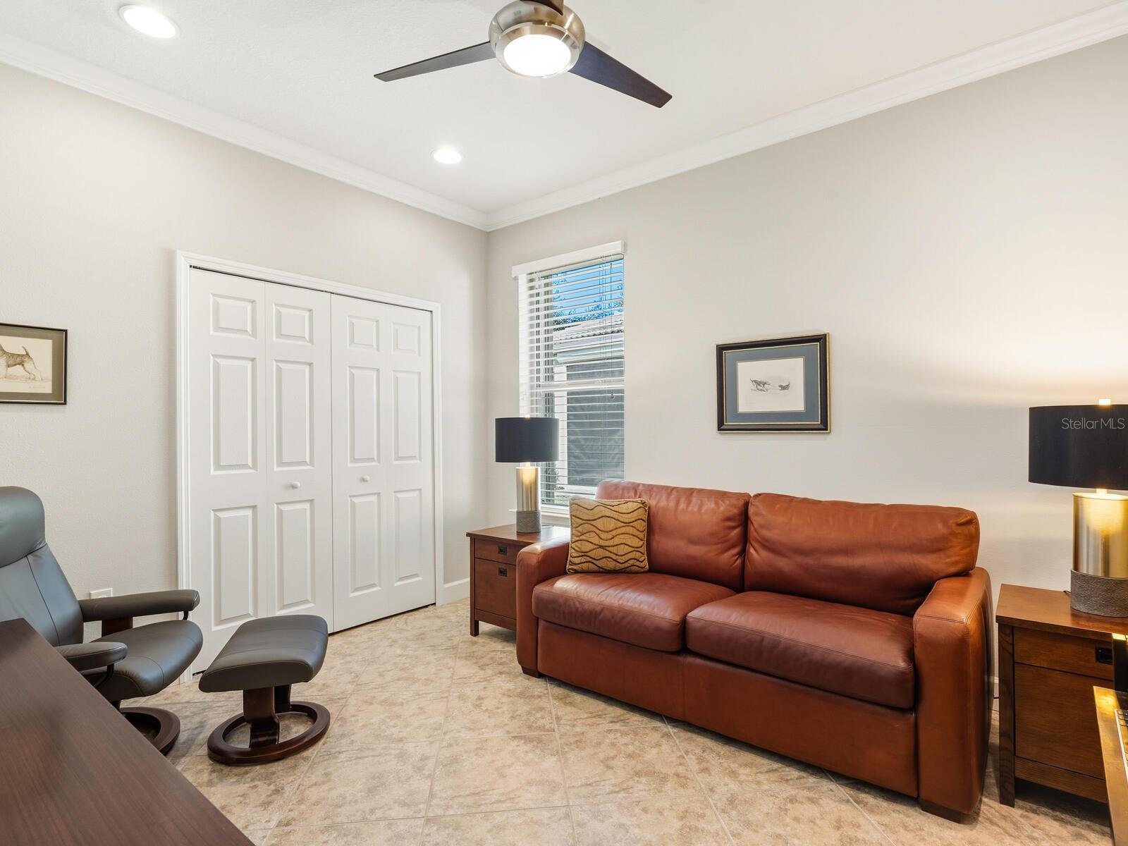 VENETIAN FALLS PH 1 - Residential