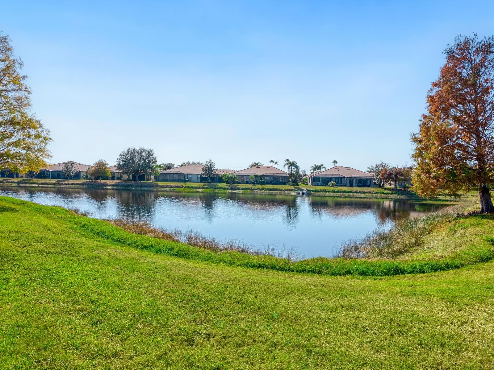 VENETIAN FALLS PH 1 - Residential