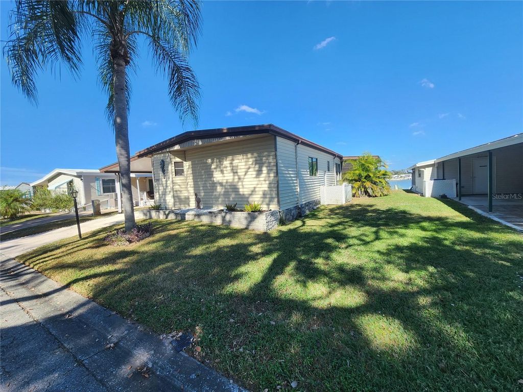 Photo of 808 53rd Avenue E #301, Bradenton, FL 34203 (MLS # A4673207)