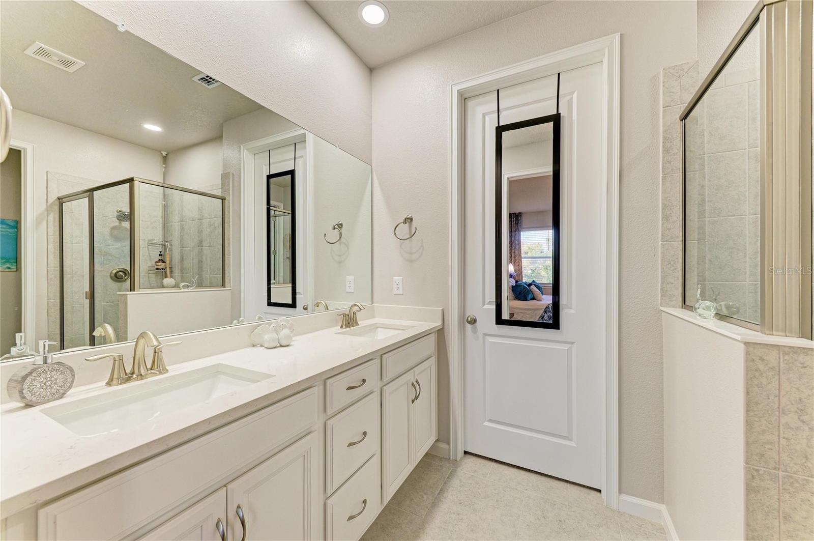 RENAISSANCE/WEST VLGS PH 2B & - Residential