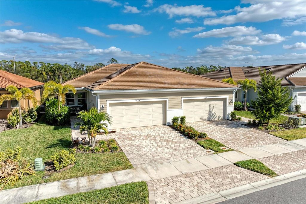 Photo of 20718 Galileo Place, Venice, FL 34293 (MLS # N6141957)