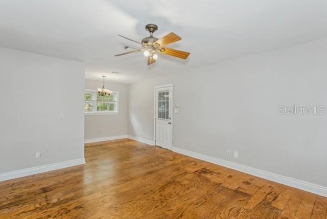 7811 CASTLEGATE DRIVE
