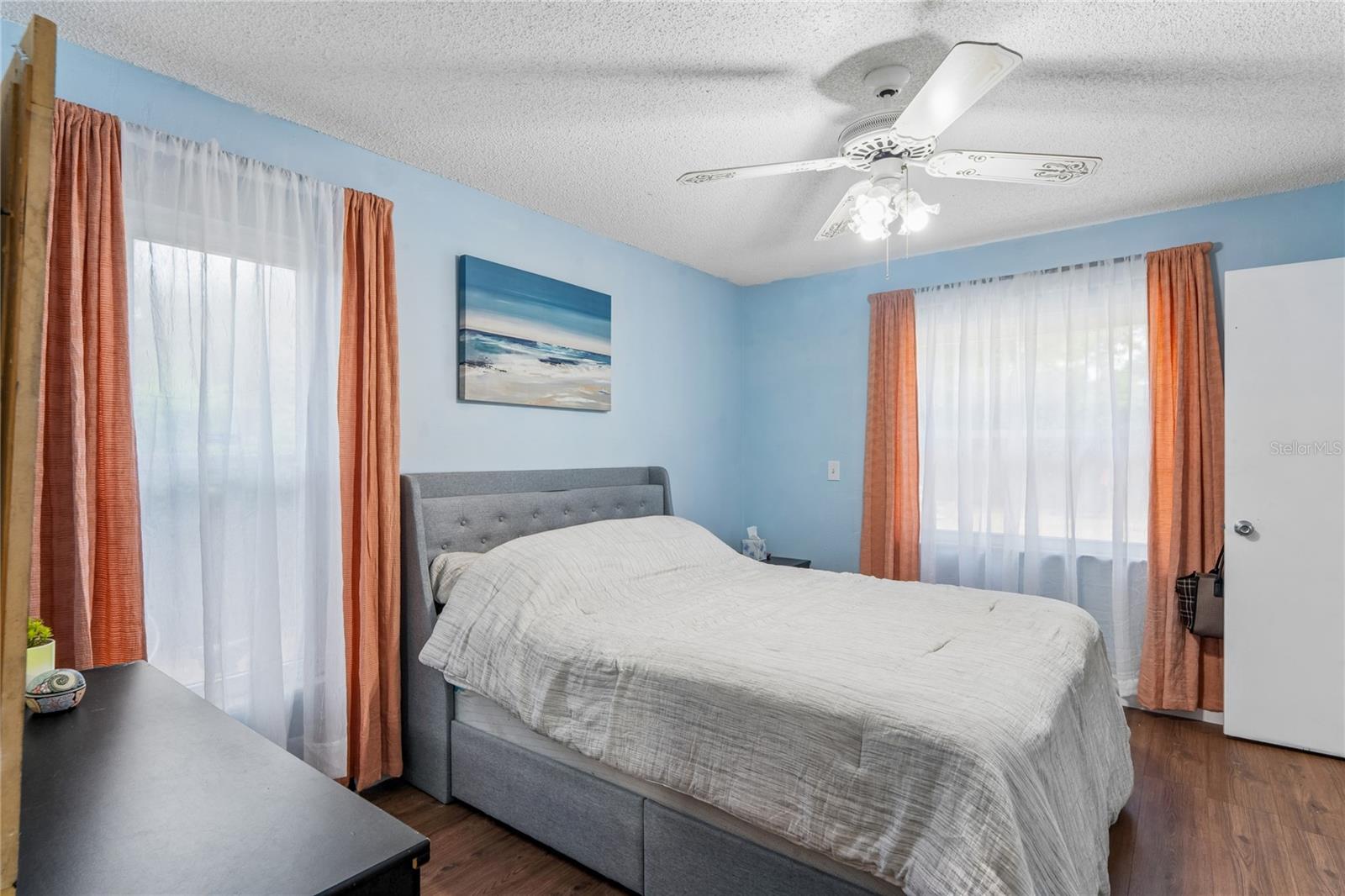 FOREST OAKS - Residential