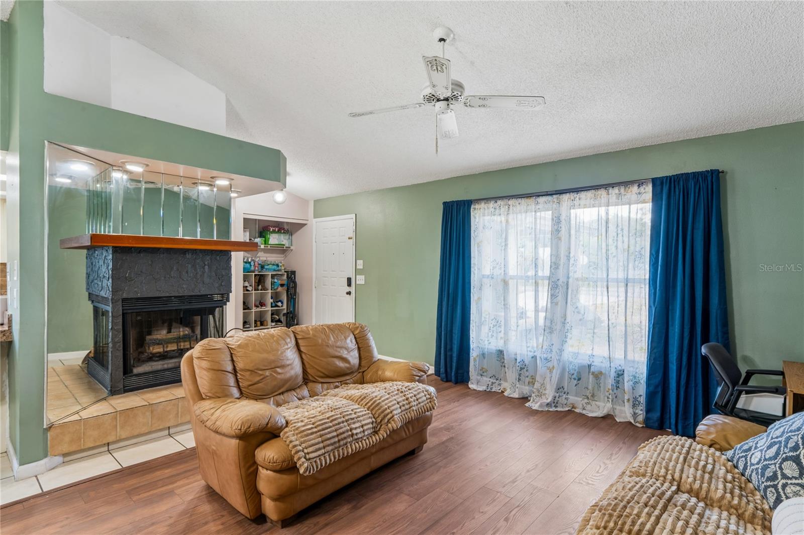 FOREST OAKS - Residential