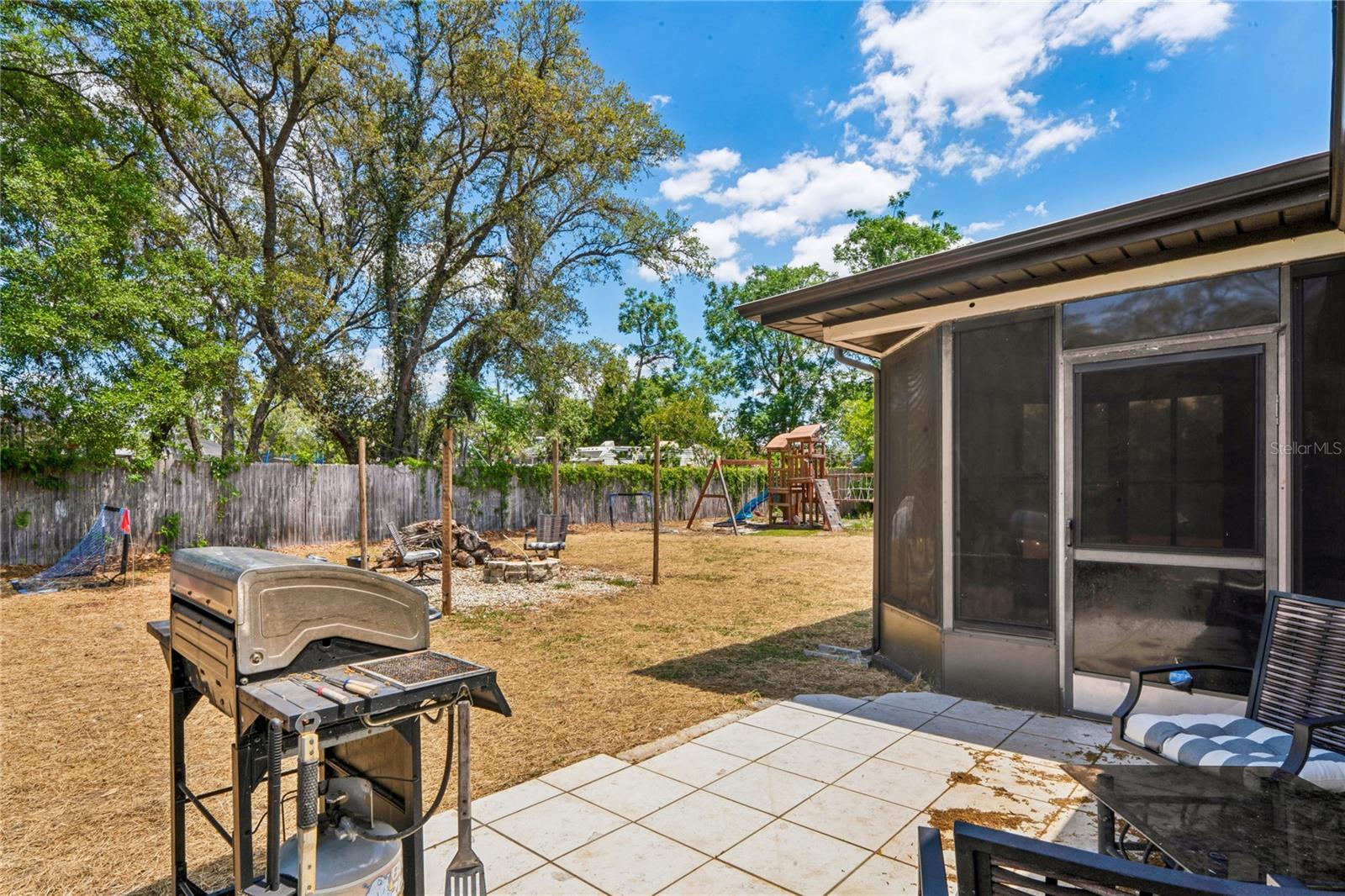 FOREST OAKS - Residential