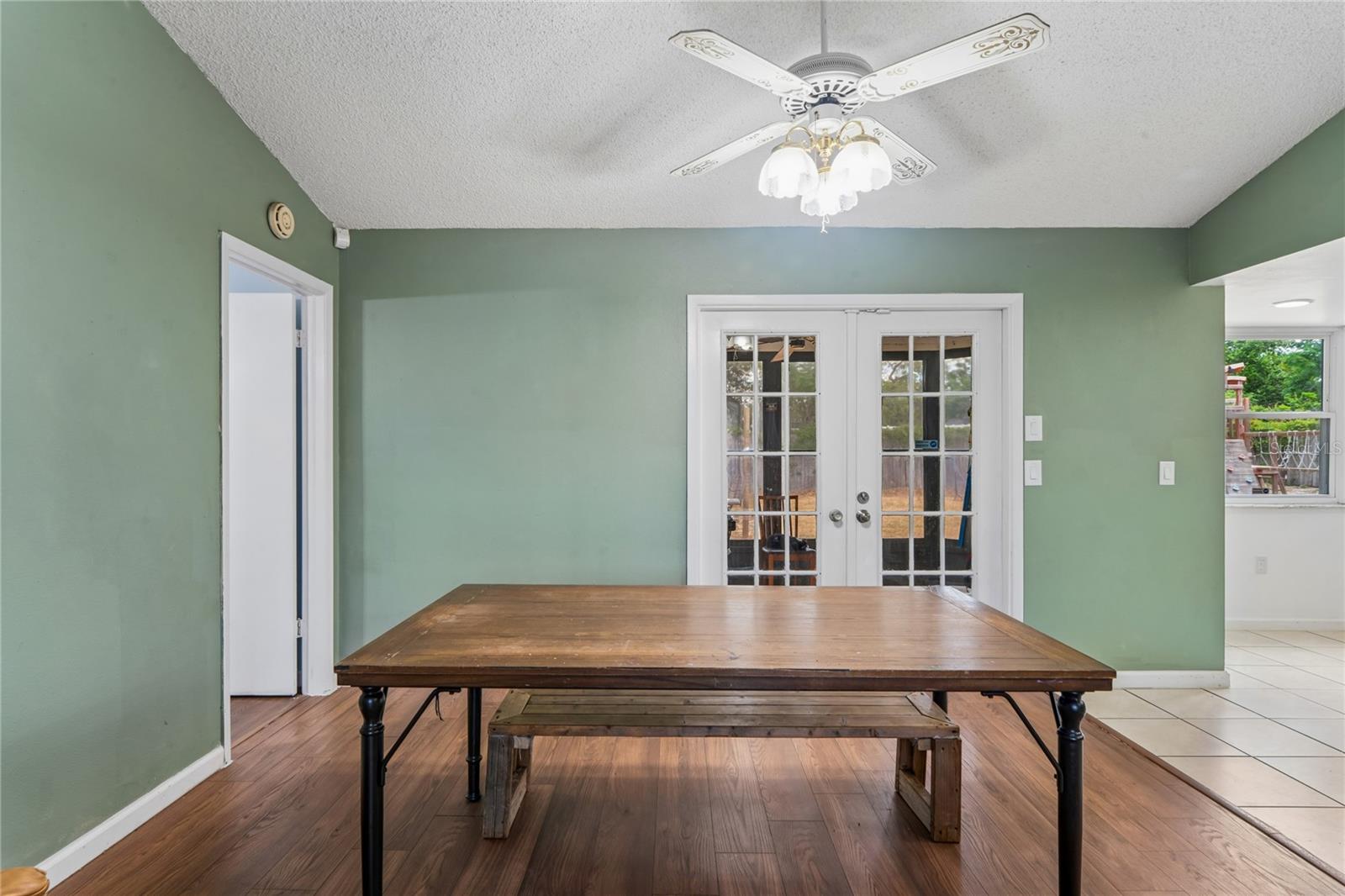 FOREST OAKS - Residential