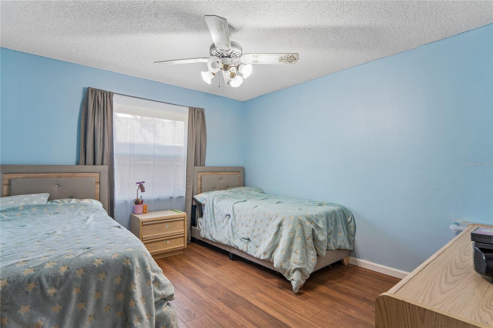 FOREST OAKS - Residential