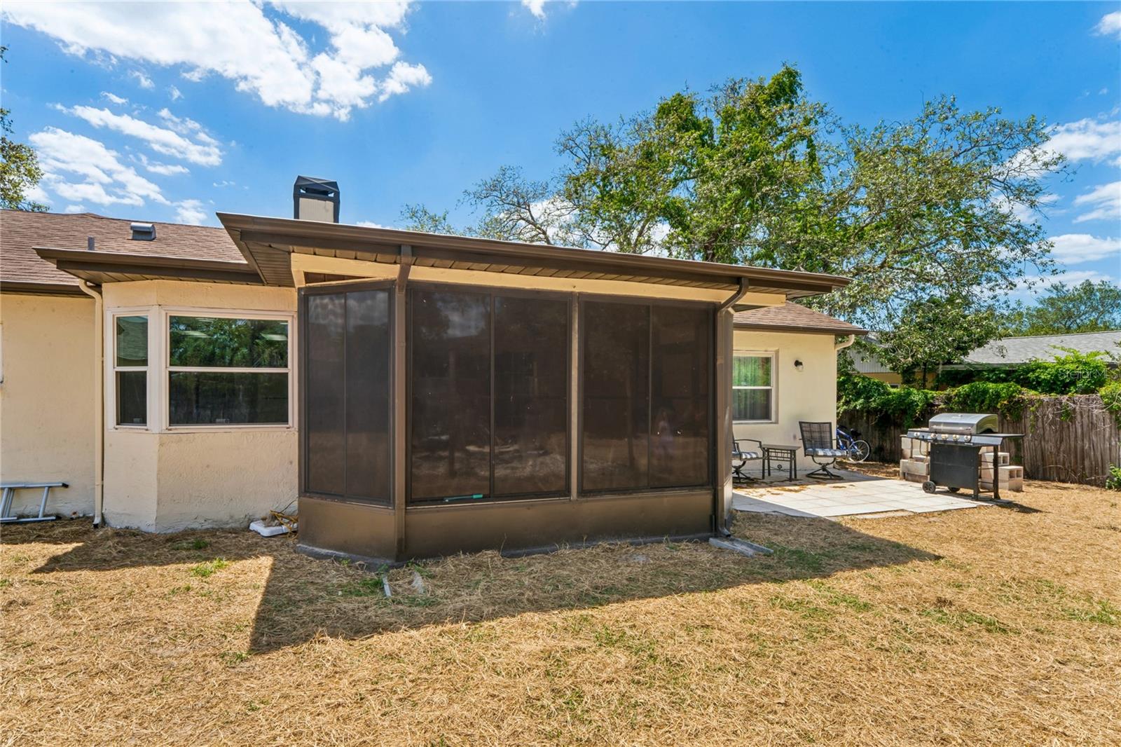 FOREST OAKS - Residential