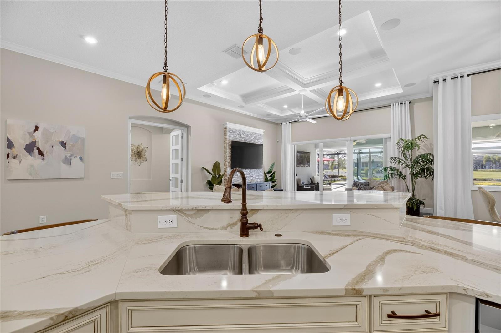 MIRABAY PH 3C-3 - Residential