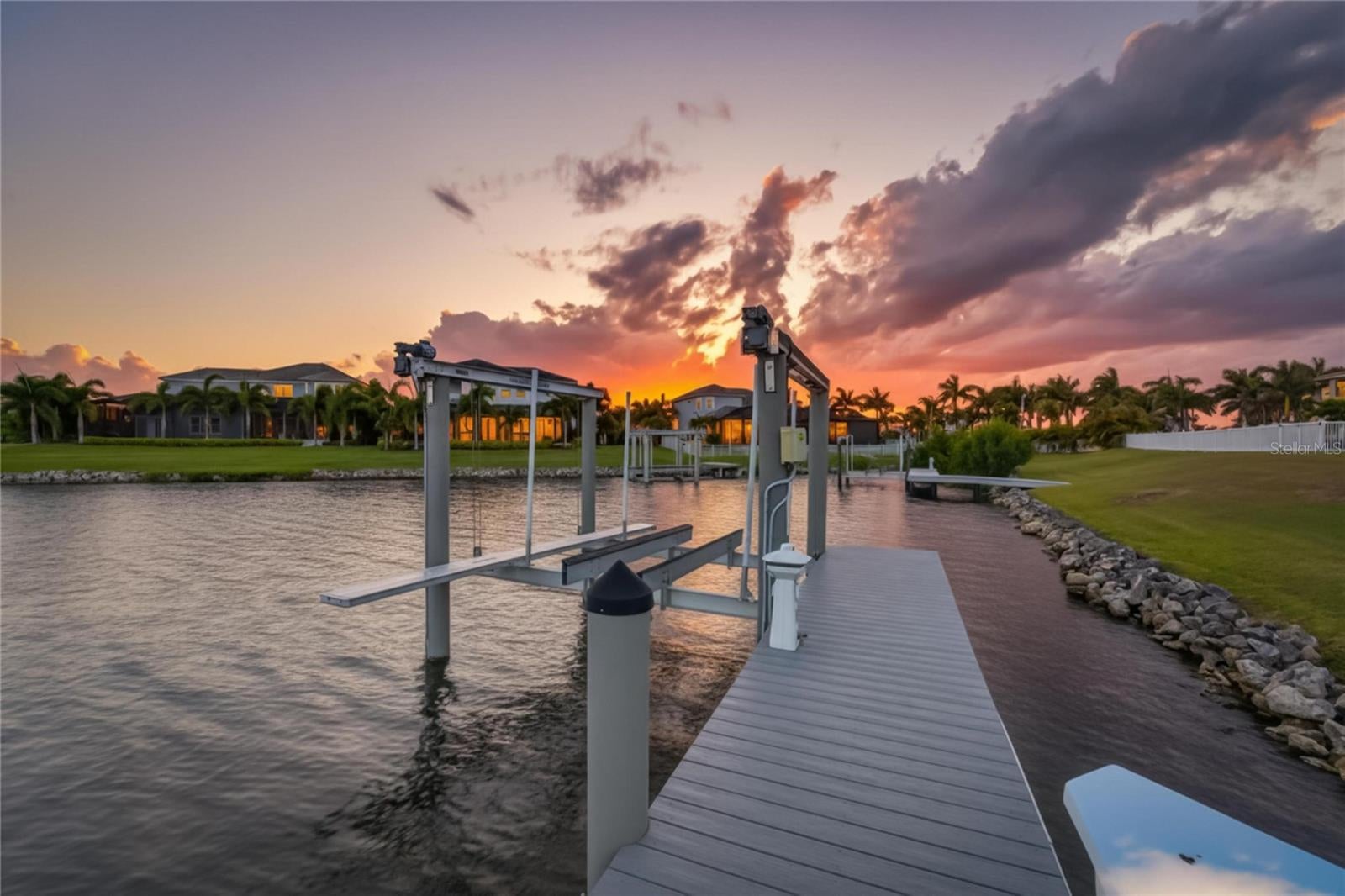 MIRABAY PH 3C-3 - Residential